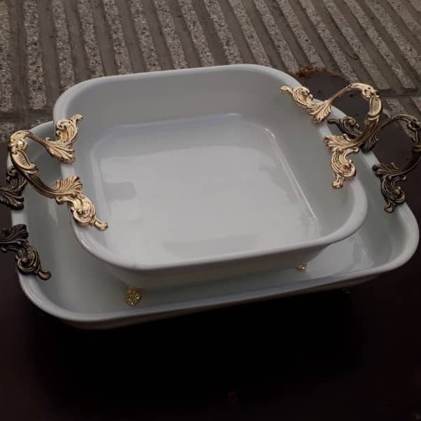 لازانیا خوری