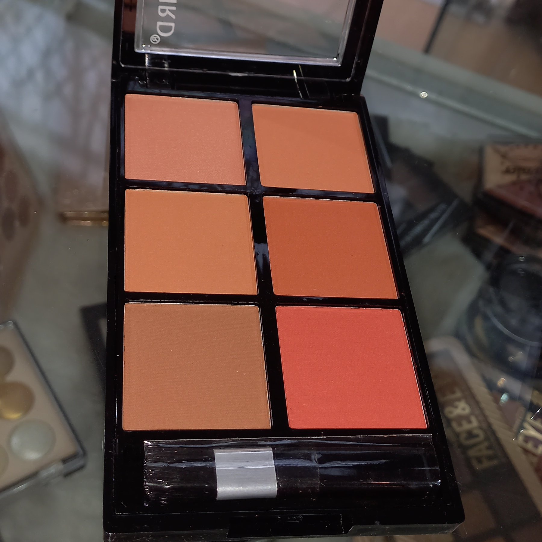 رژگونه رمنتیک برد