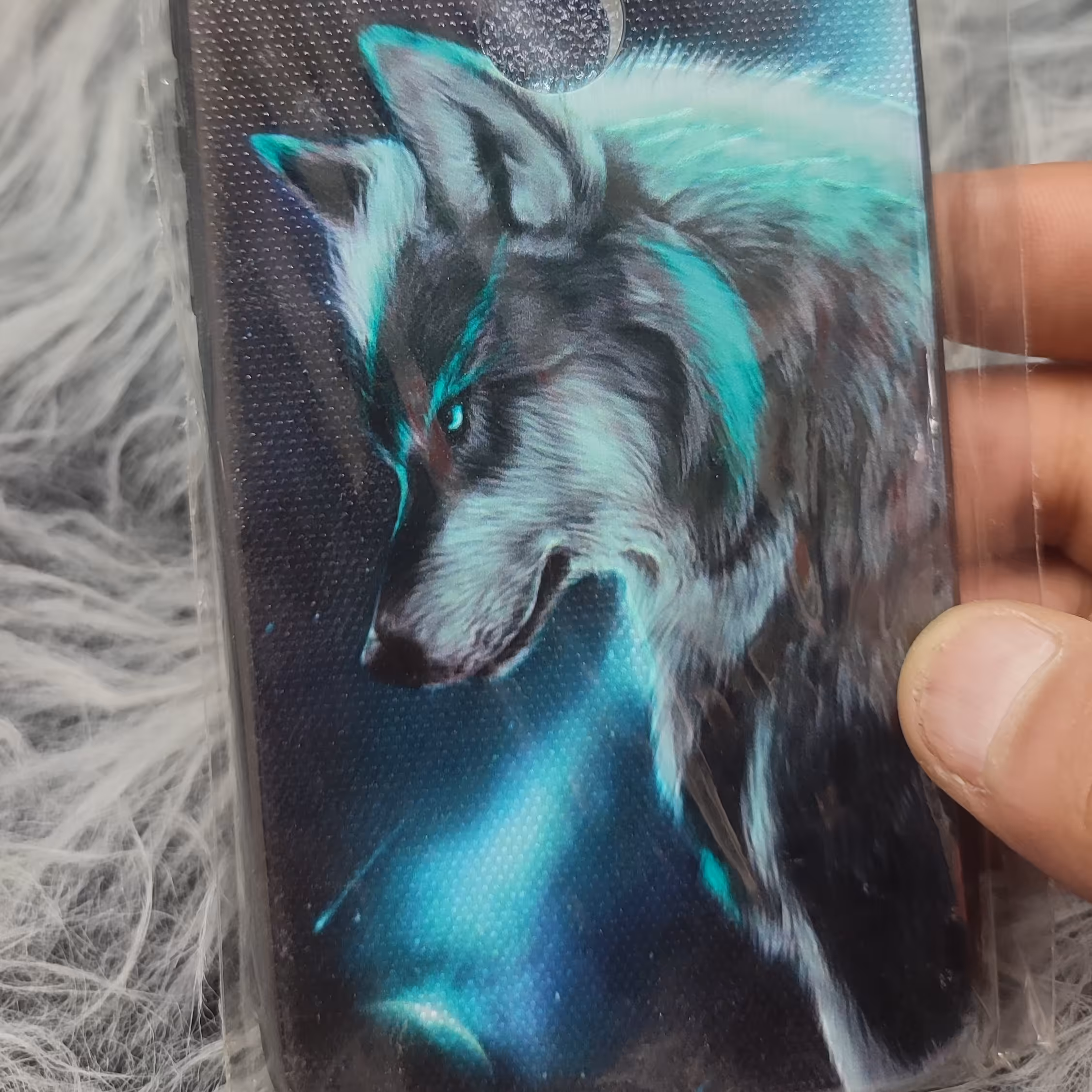 قاب طرحدار گرگ REDMI 7