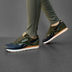 کفش کتانی ریباک کلاسیک شکاری