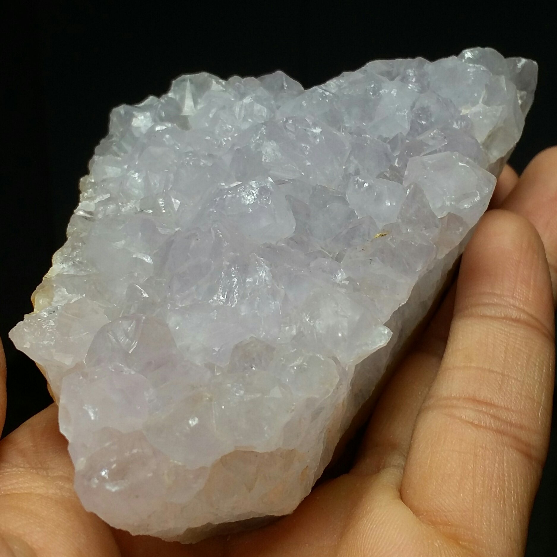 سنگ راف بزرگ  آمیتیس بلور درشت بسیار زیبا دیدنی کاملا طبیعی شاهکار خلقت خااااص
نمونه ای فوق کلکسیونی
کد 9732