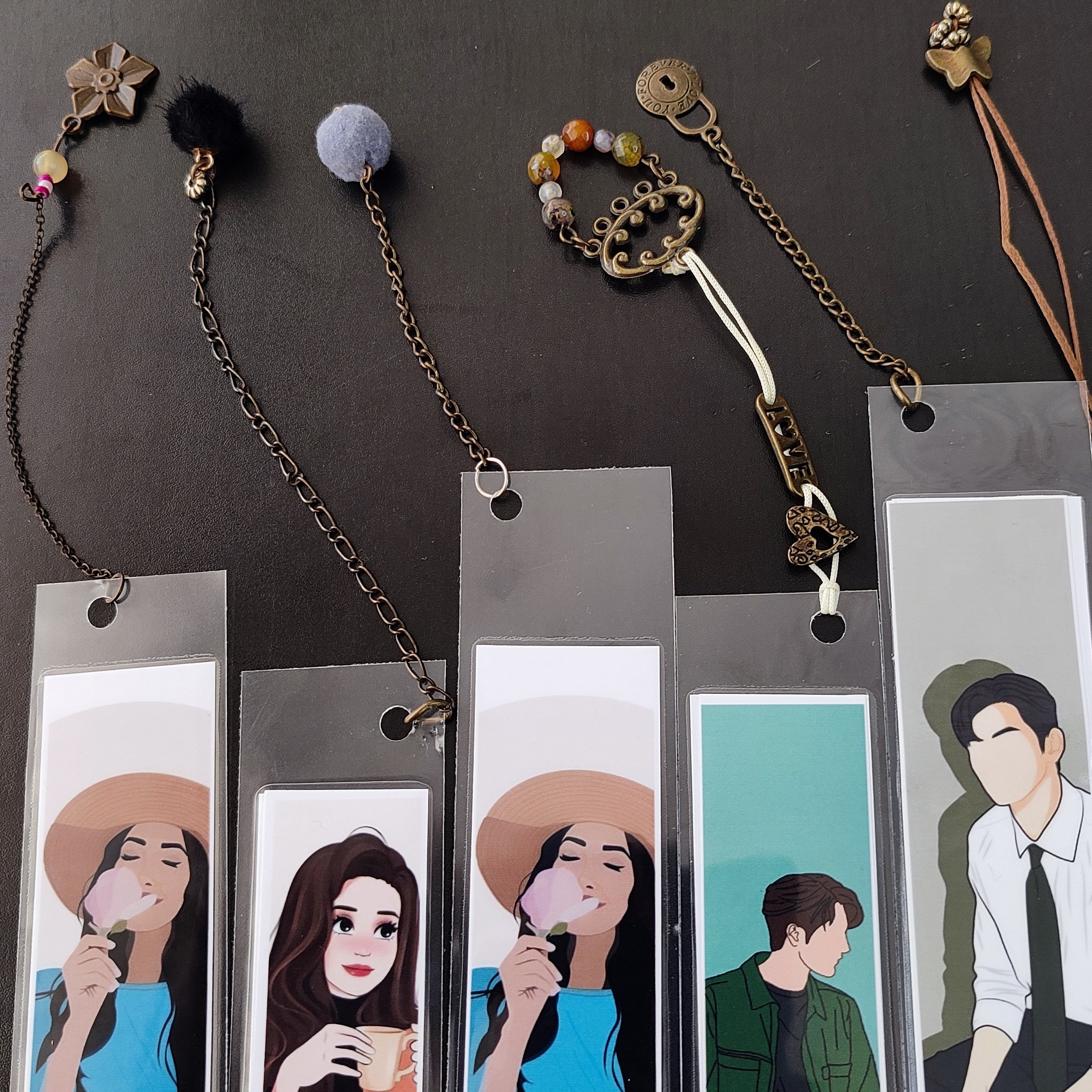 بوکمارک (نشانگر کتاب) طرح چاپی آویزدار دخترانه و پسرانه