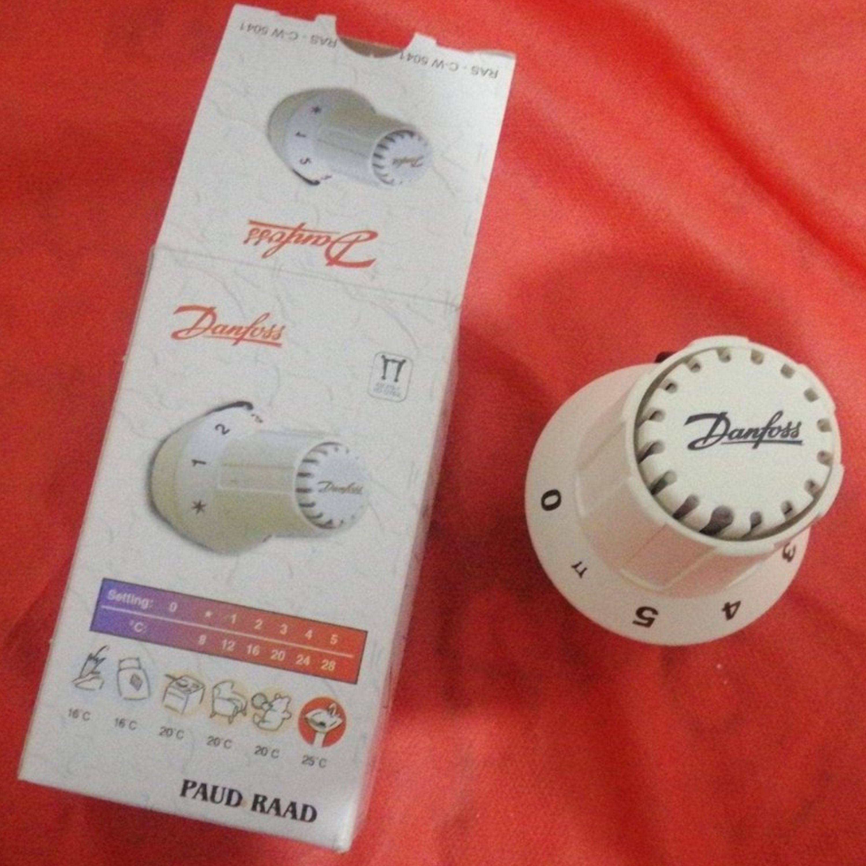 ترموستات اتومات رادیاتور دانفوس