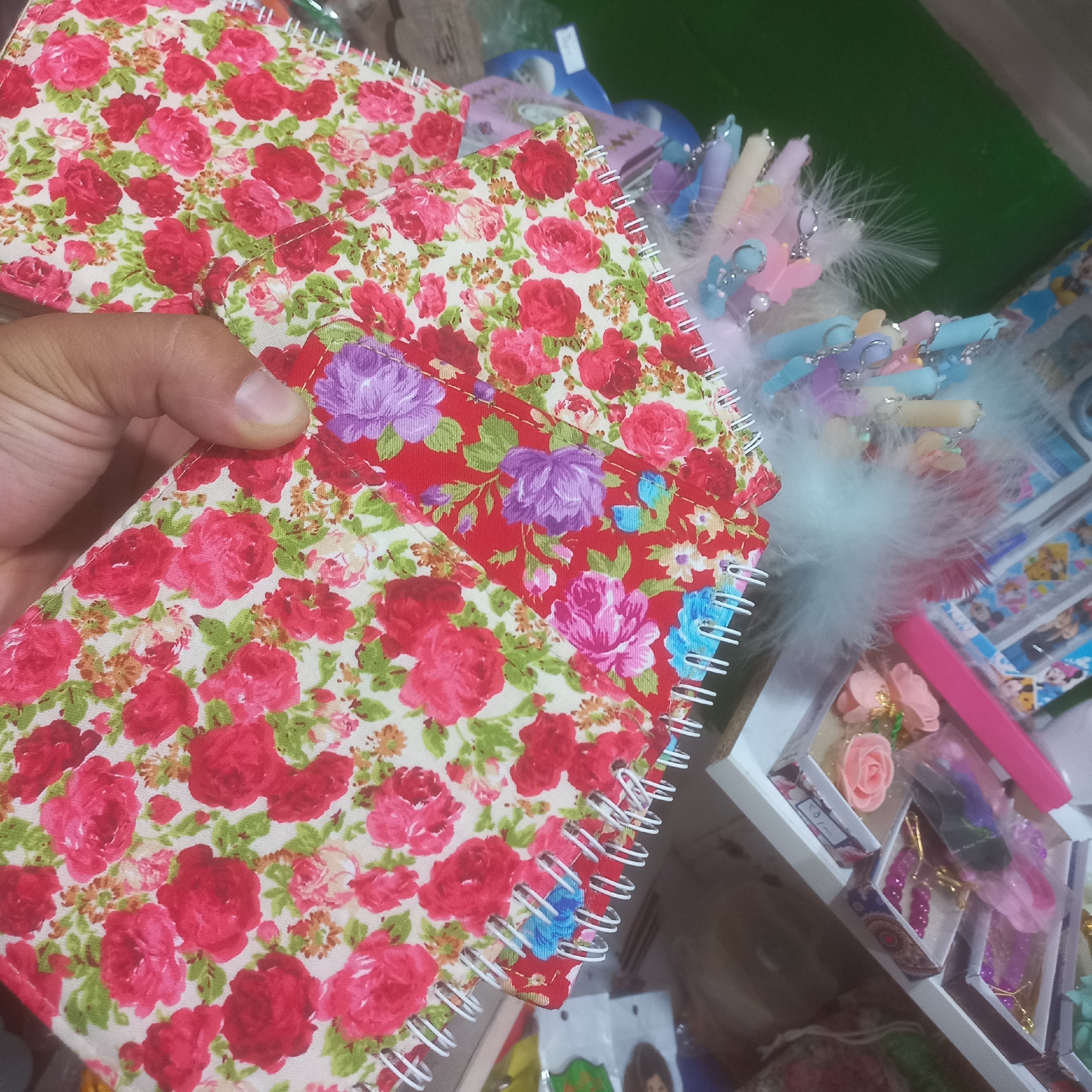 دفترچه گلگلی تک