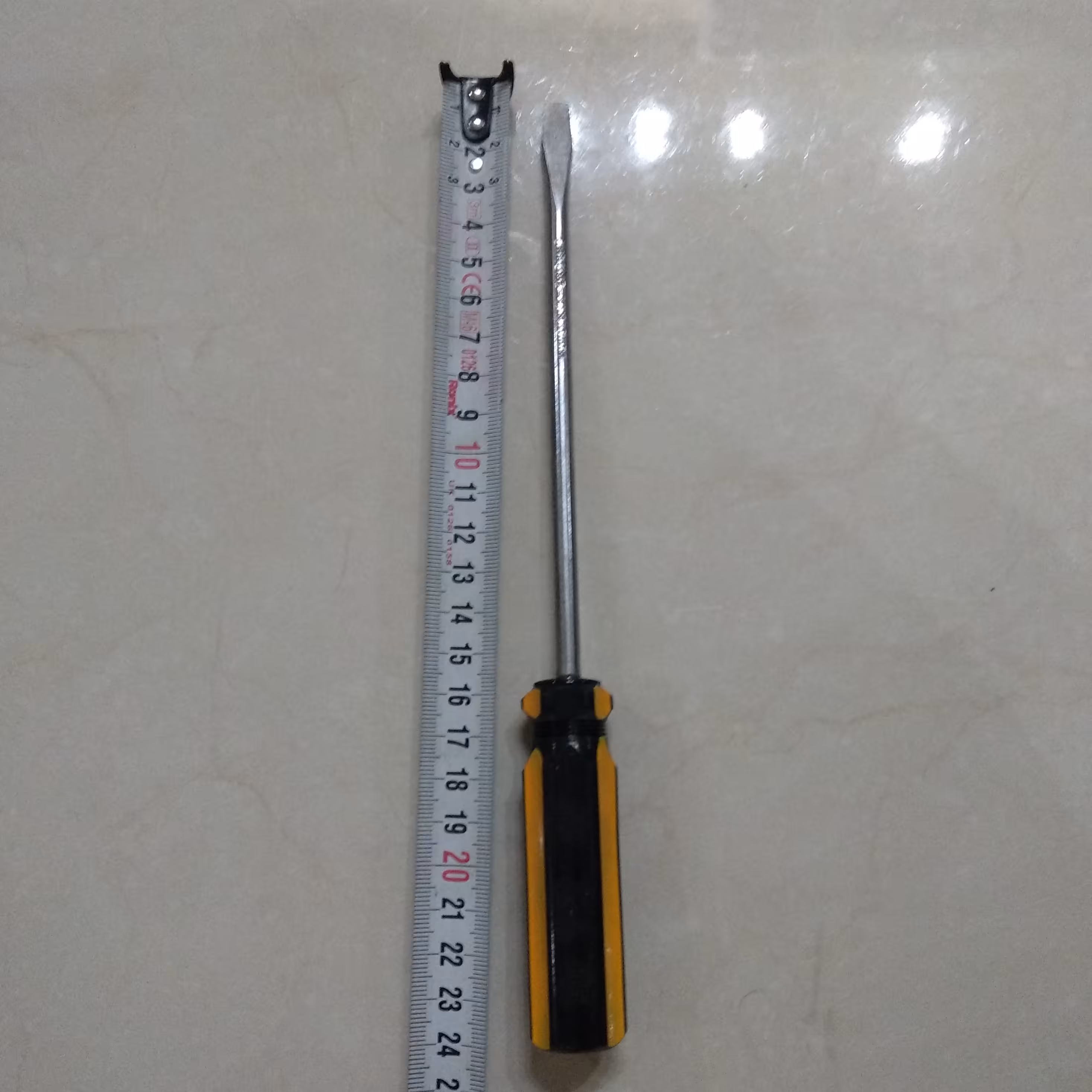 پیچ گوشتی کد 24باریک