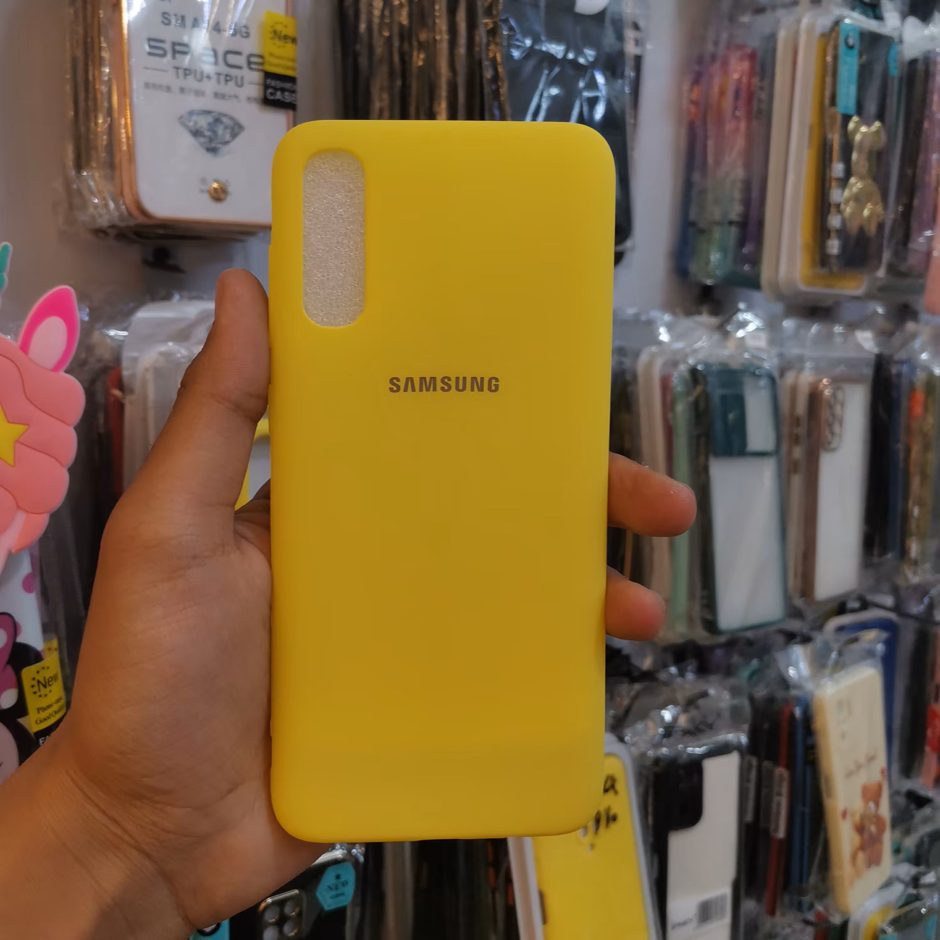 گارد ژله ای زرد مناسب برای سامسونگ a70 و A70 و A70s و a70s