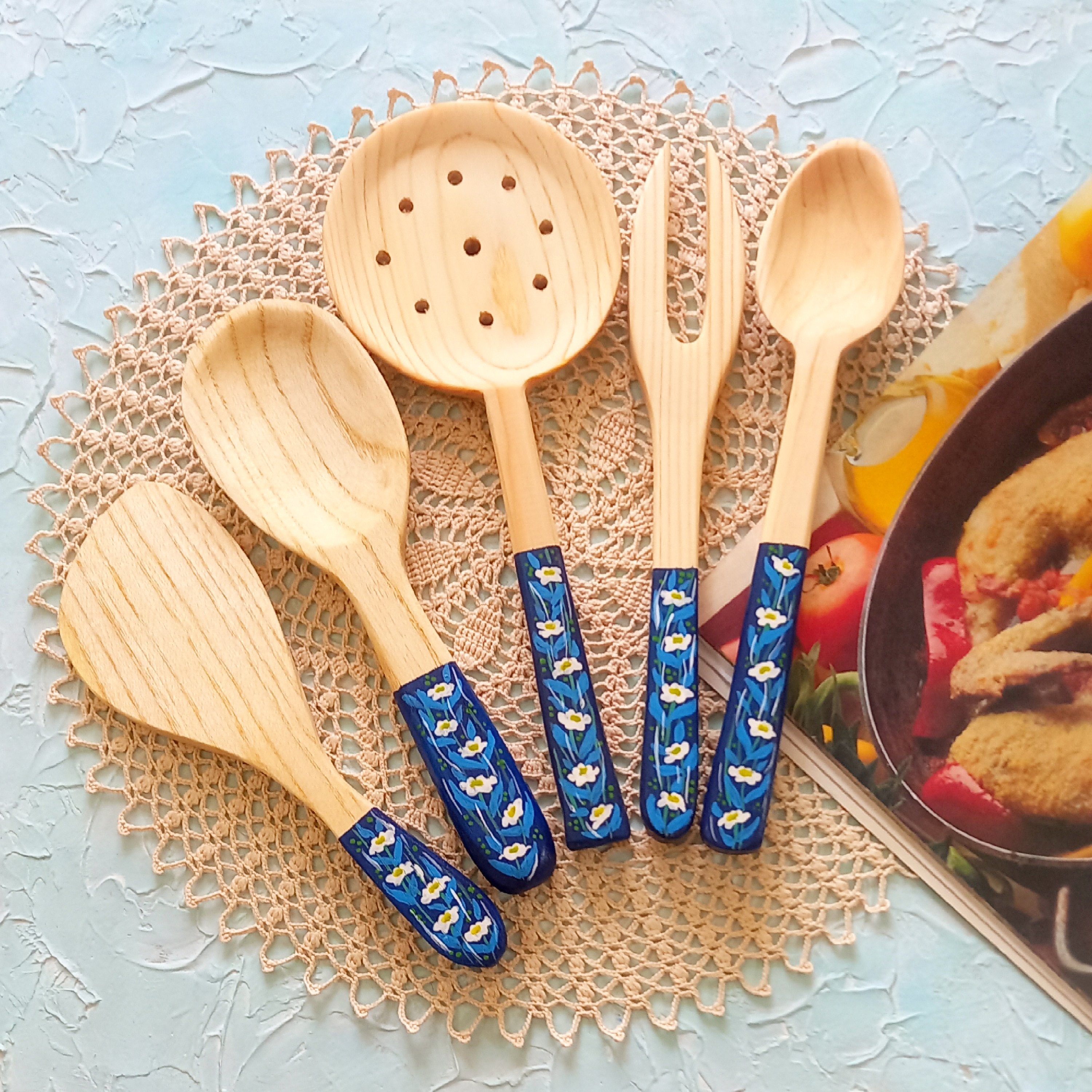 ست کفگیر ملاقه چوبی دستساز بارلی ویژه جهیزیه عروس 5 تکه نقاشی با دست کد bar0134