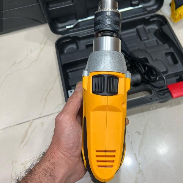 دریل برقی
مارک دیوالت
مدل 2035

سه نظام 13 میلی متر
گیربوکس
چکشی