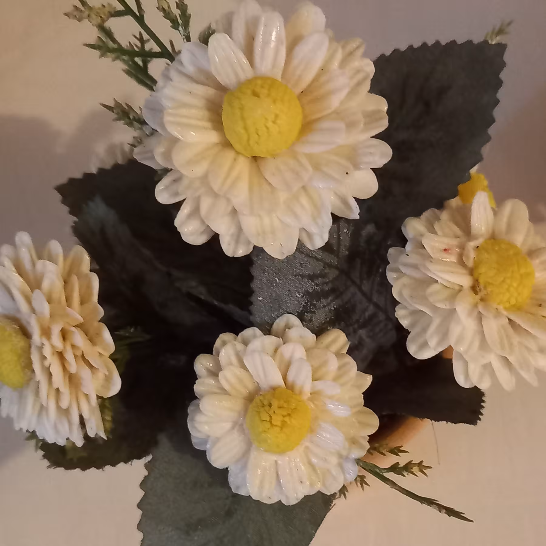 گلدان بابونه