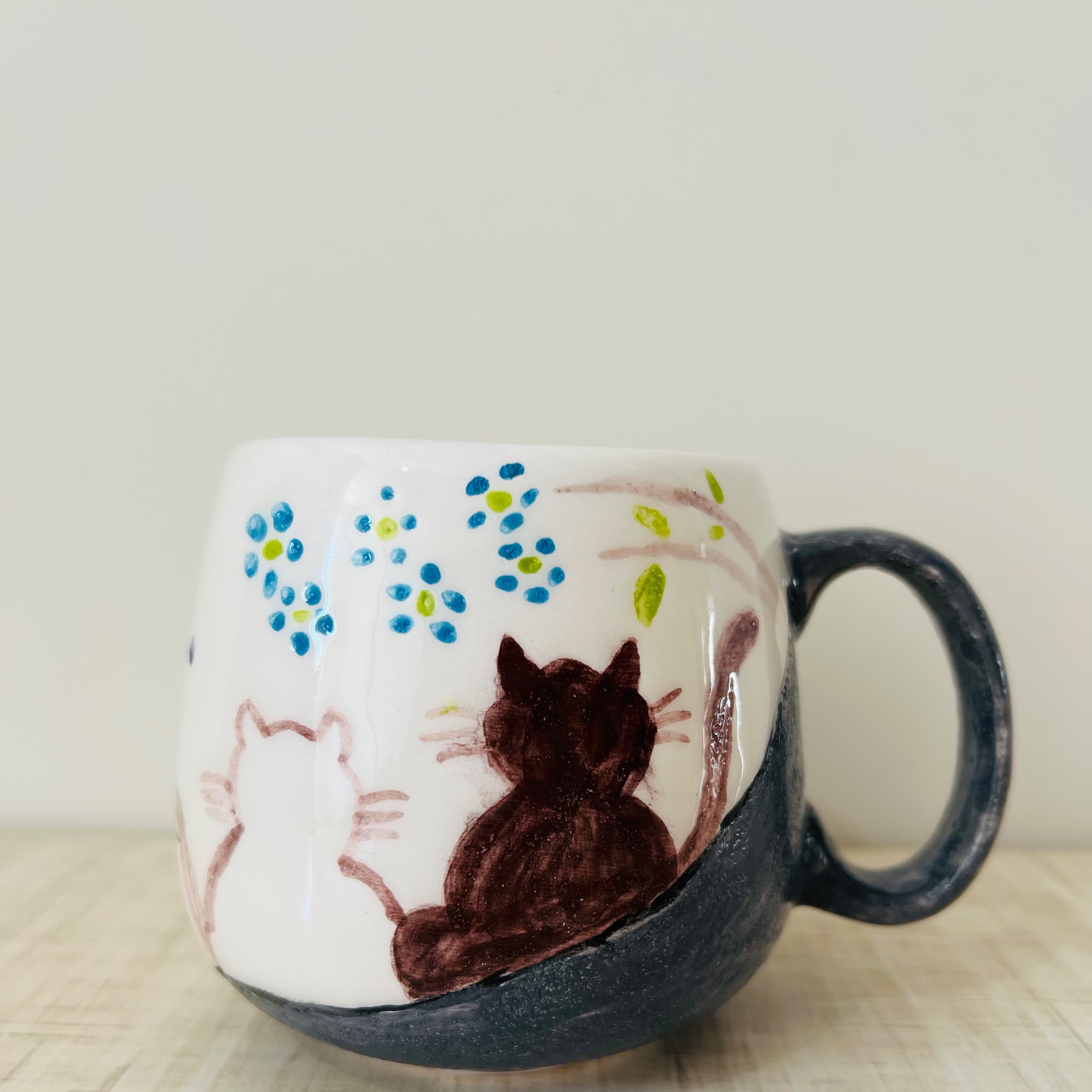 ماگ سرامیکی دستساز پیشولی