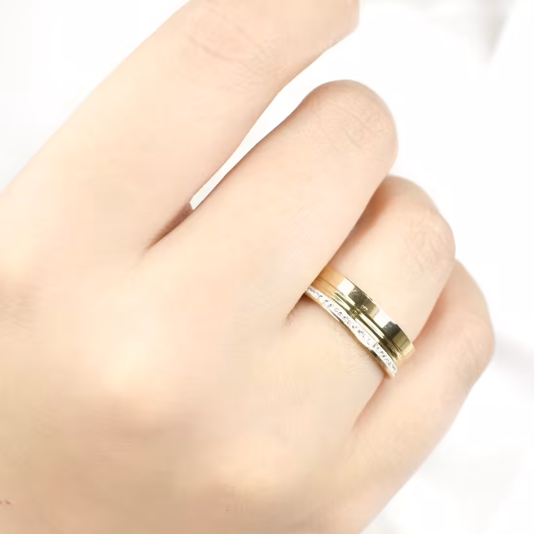 انگشتر (حلقه)برند استیل طرح طلا سایز 6 کد 8235