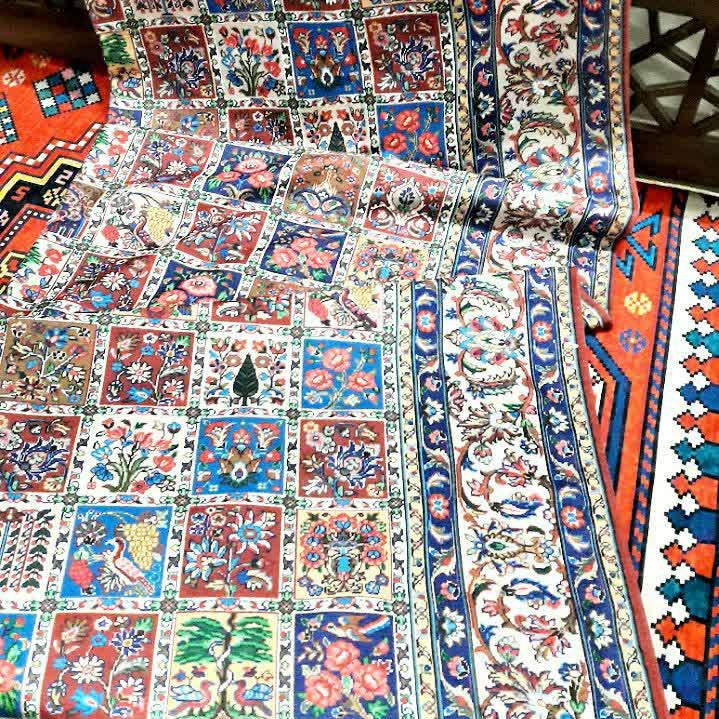 سفره یا روفرشی سنتی 