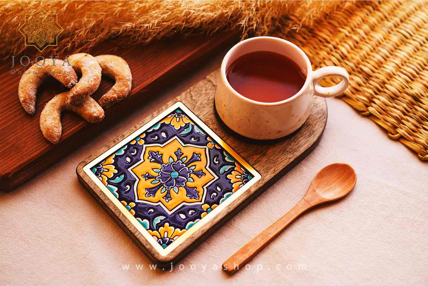 زیر لیوانی چوبی طرح یادگار