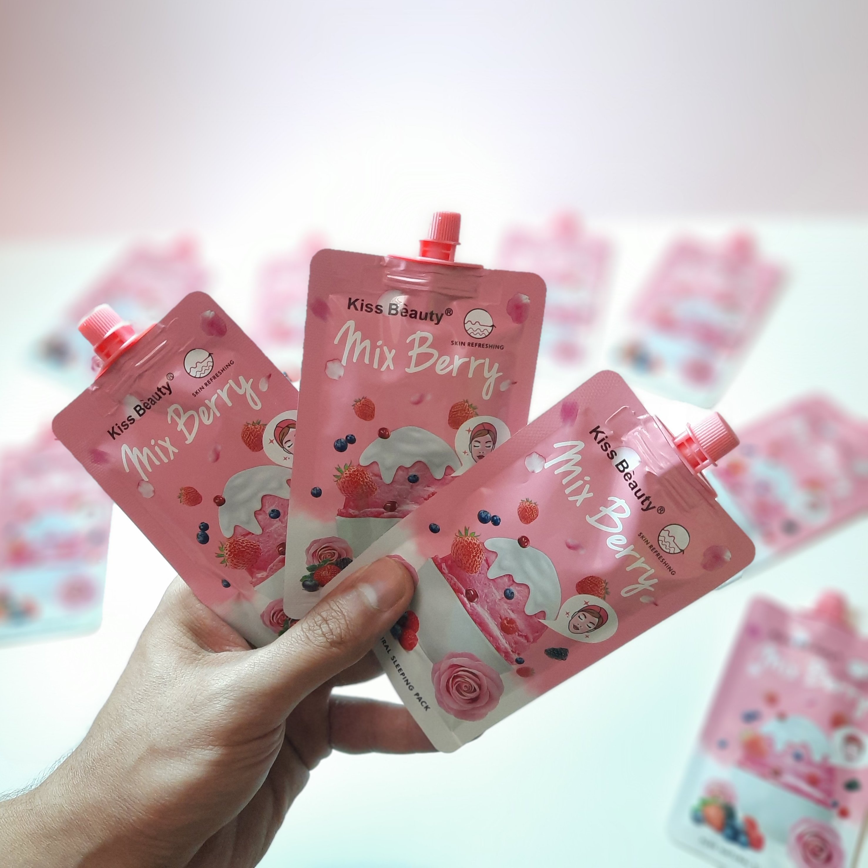 ماسک آبرسان و چندمنظوره بستنی