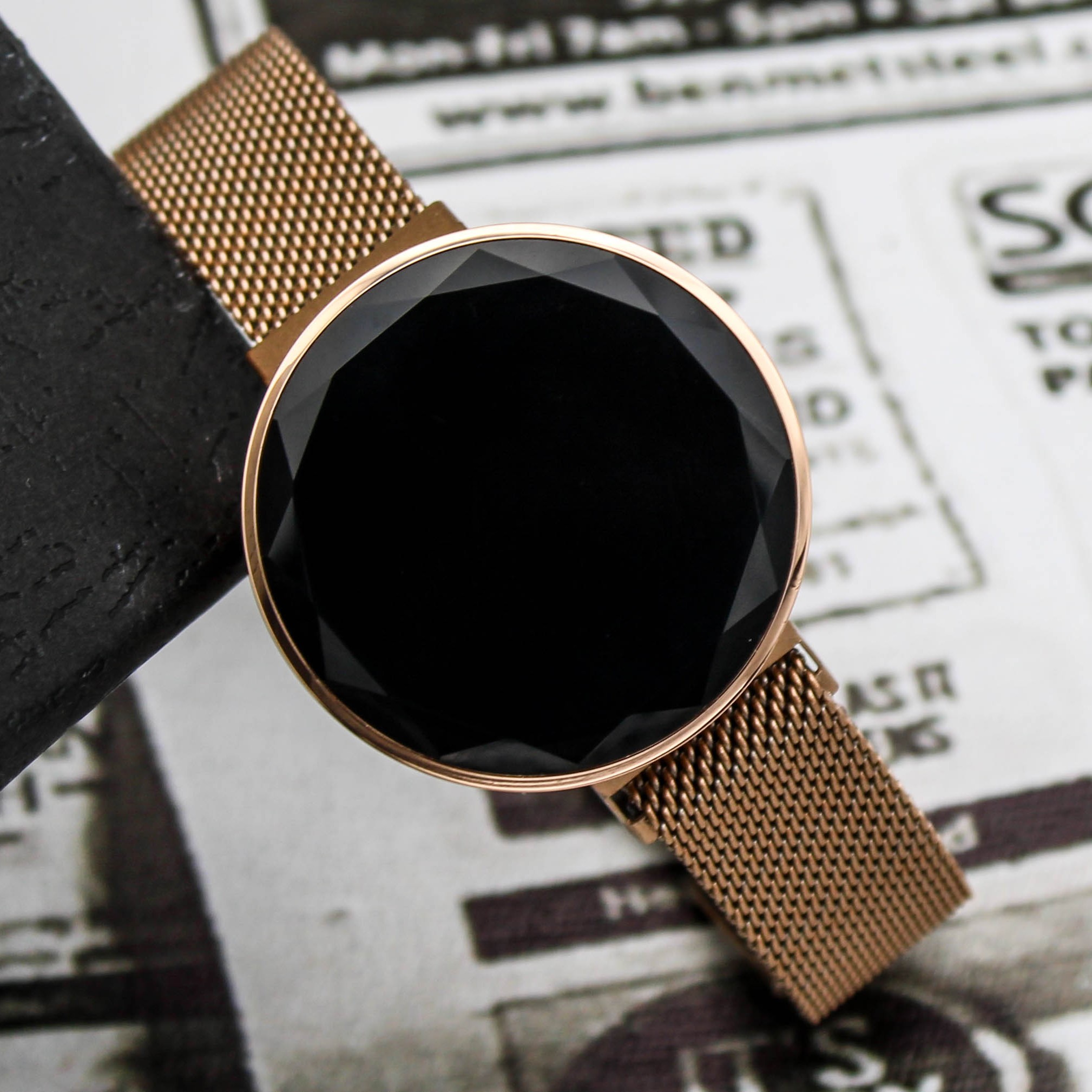 ساعت مچی لمسی بند مگنتی LED