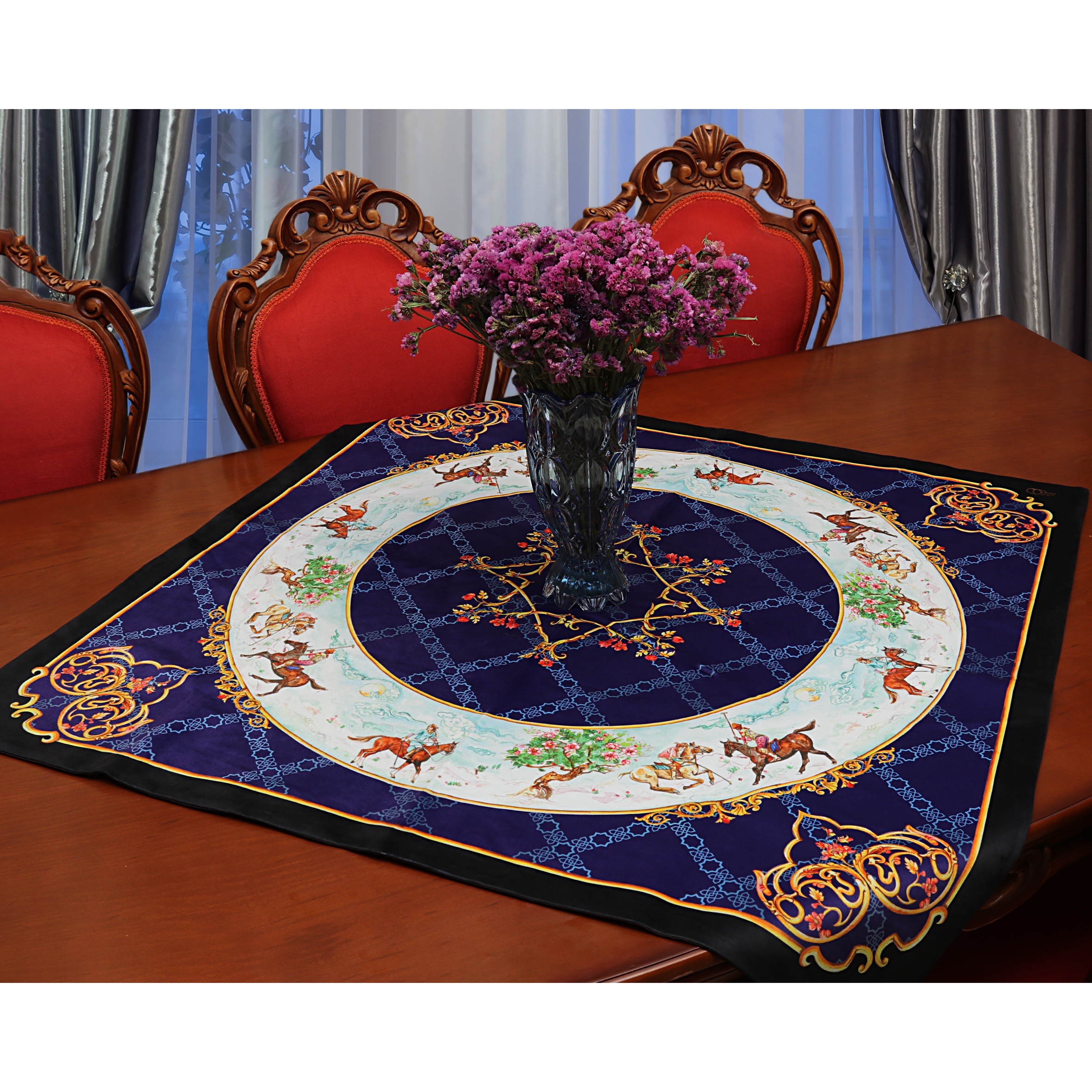 رومیزی مربع سایز 100 طرح چوگان آبی سلطنتی
