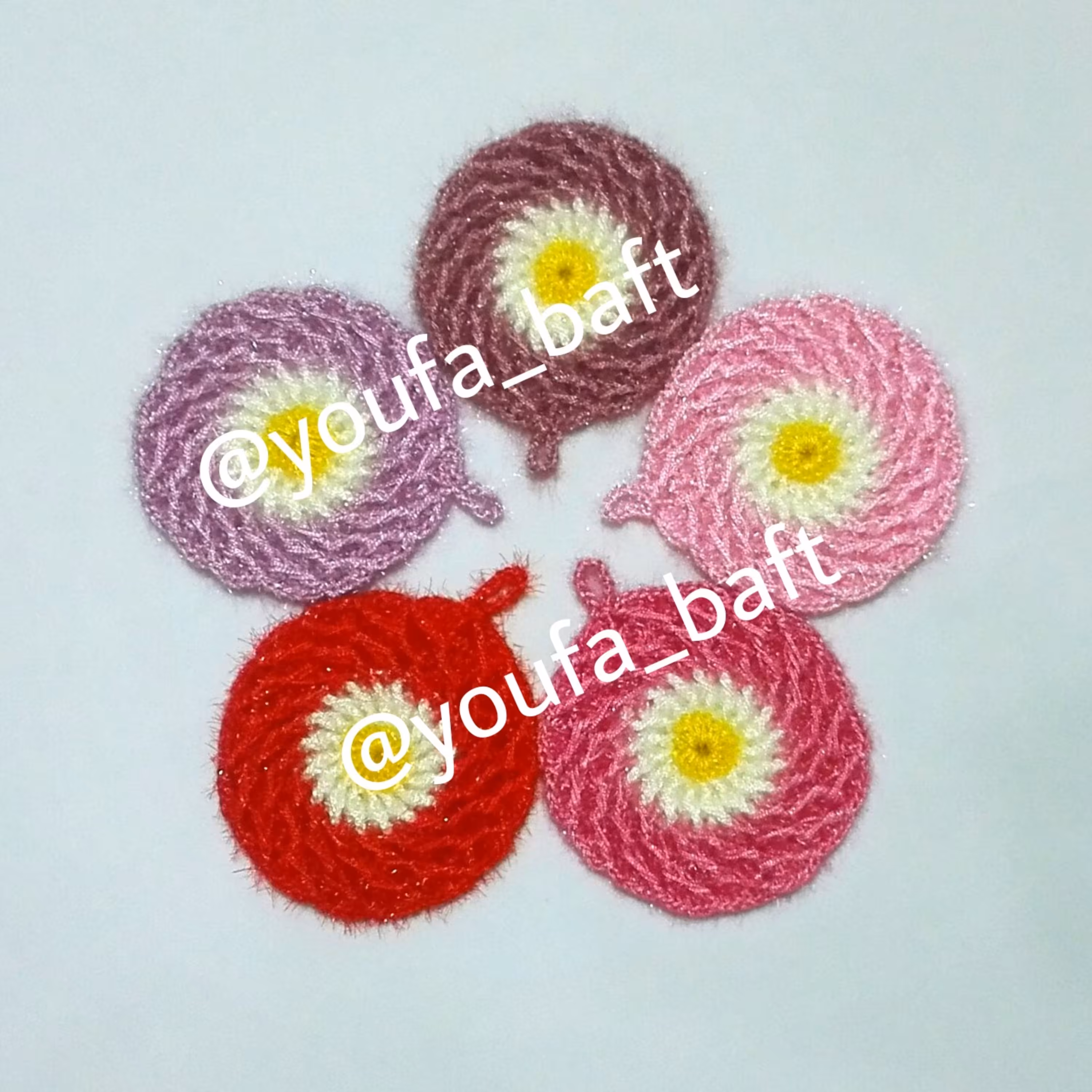 اسکاج و آویز قلاب بافی طرح چرخشی