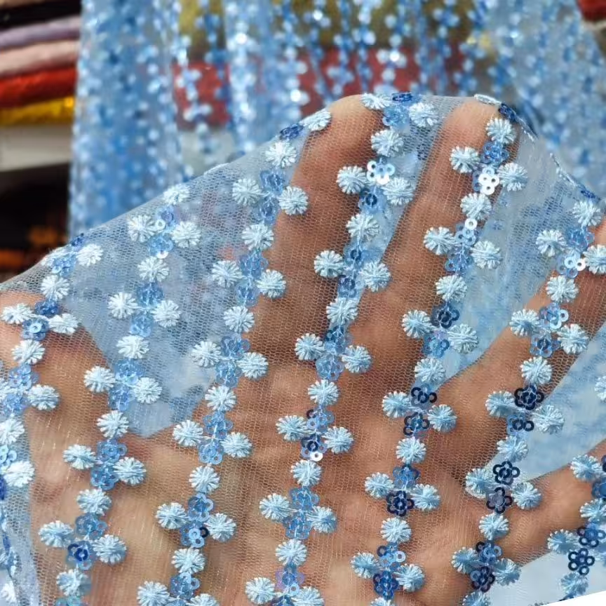 پارچه دانتل ابریشم دوزی و پولک دوزی اتوبانی کره ای 