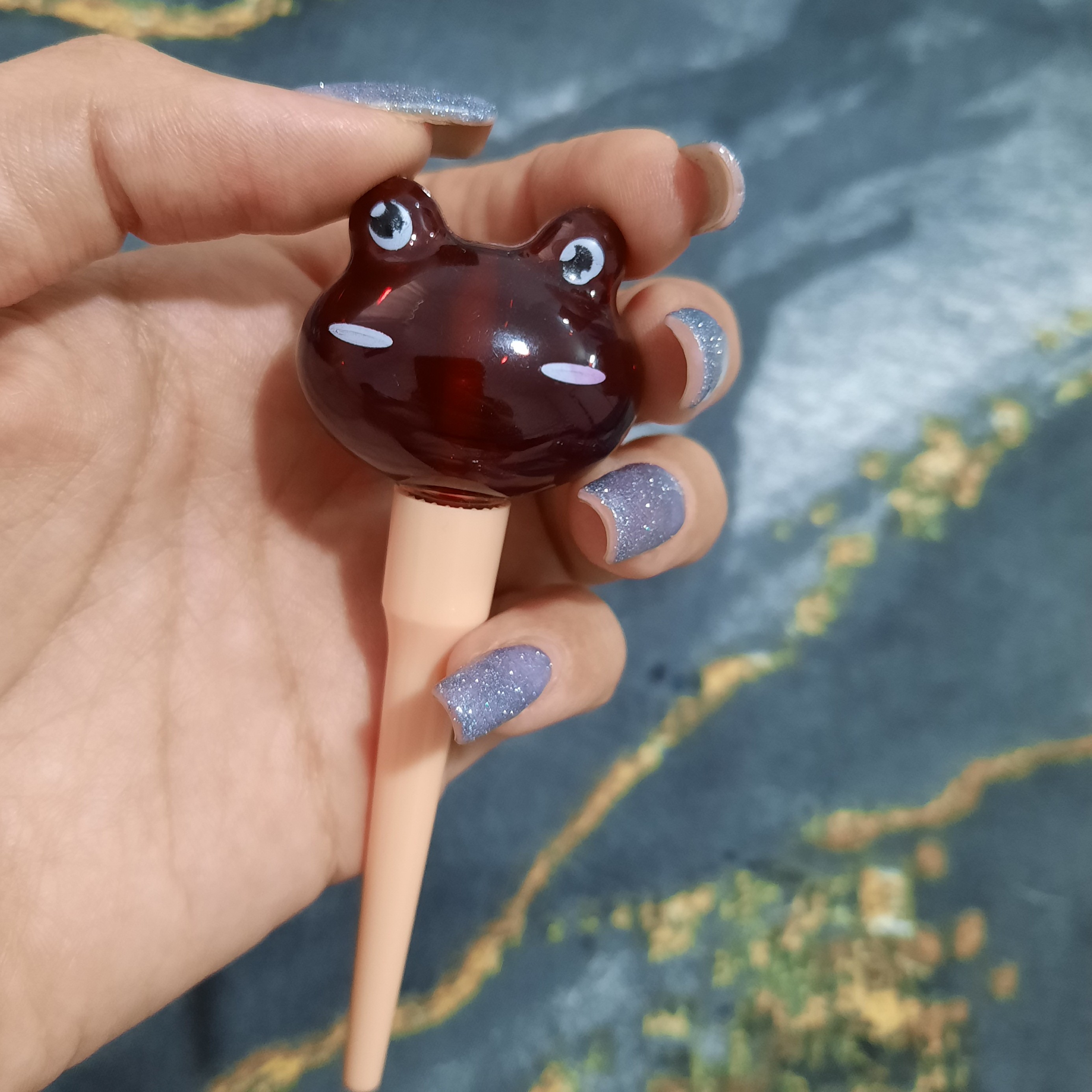 تینت لب قورباغه
