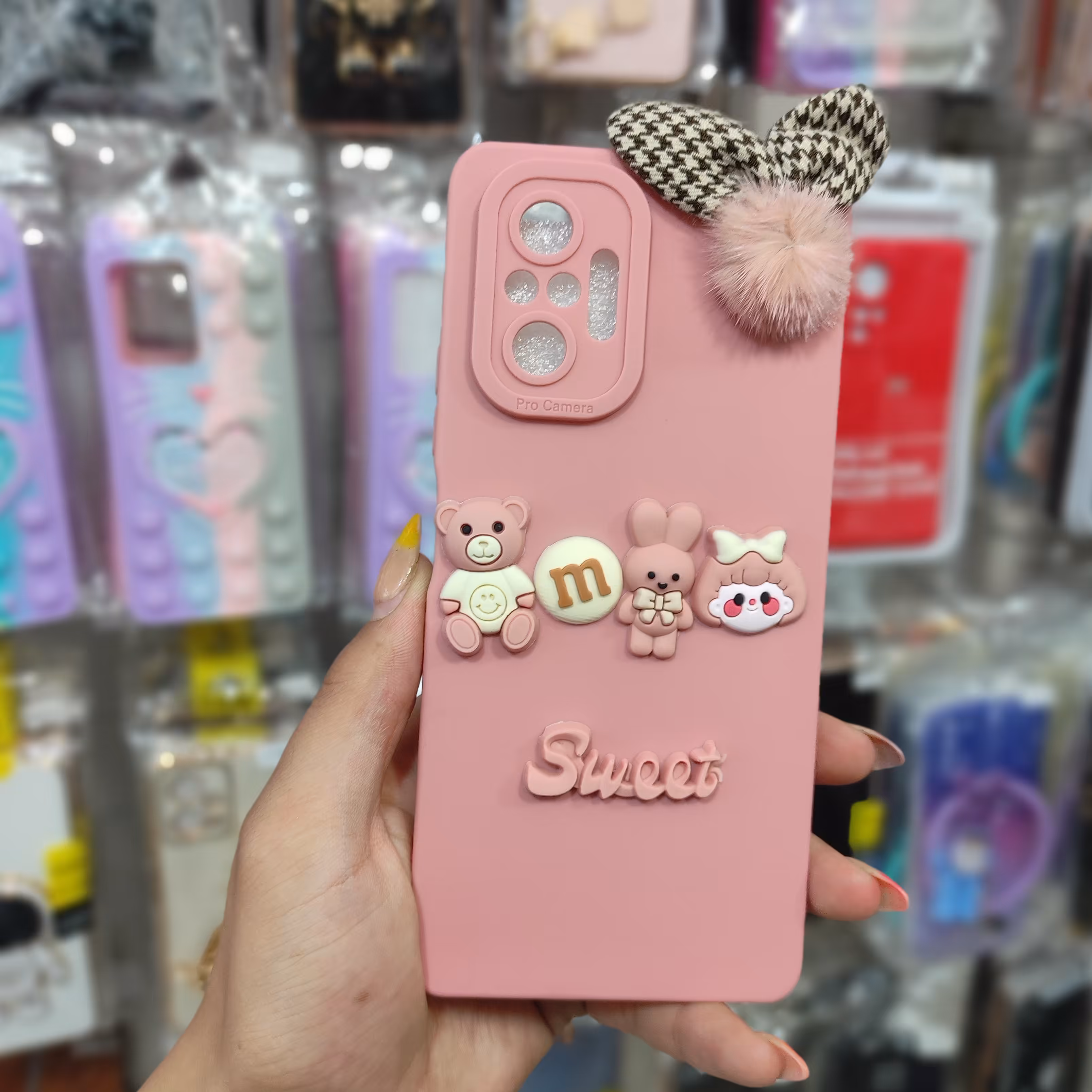 قاب گوشیnote 10 pro  قاب گوشی نوت 10پرو قاب گوشی عروسکی فانتزی رنگ صورتی