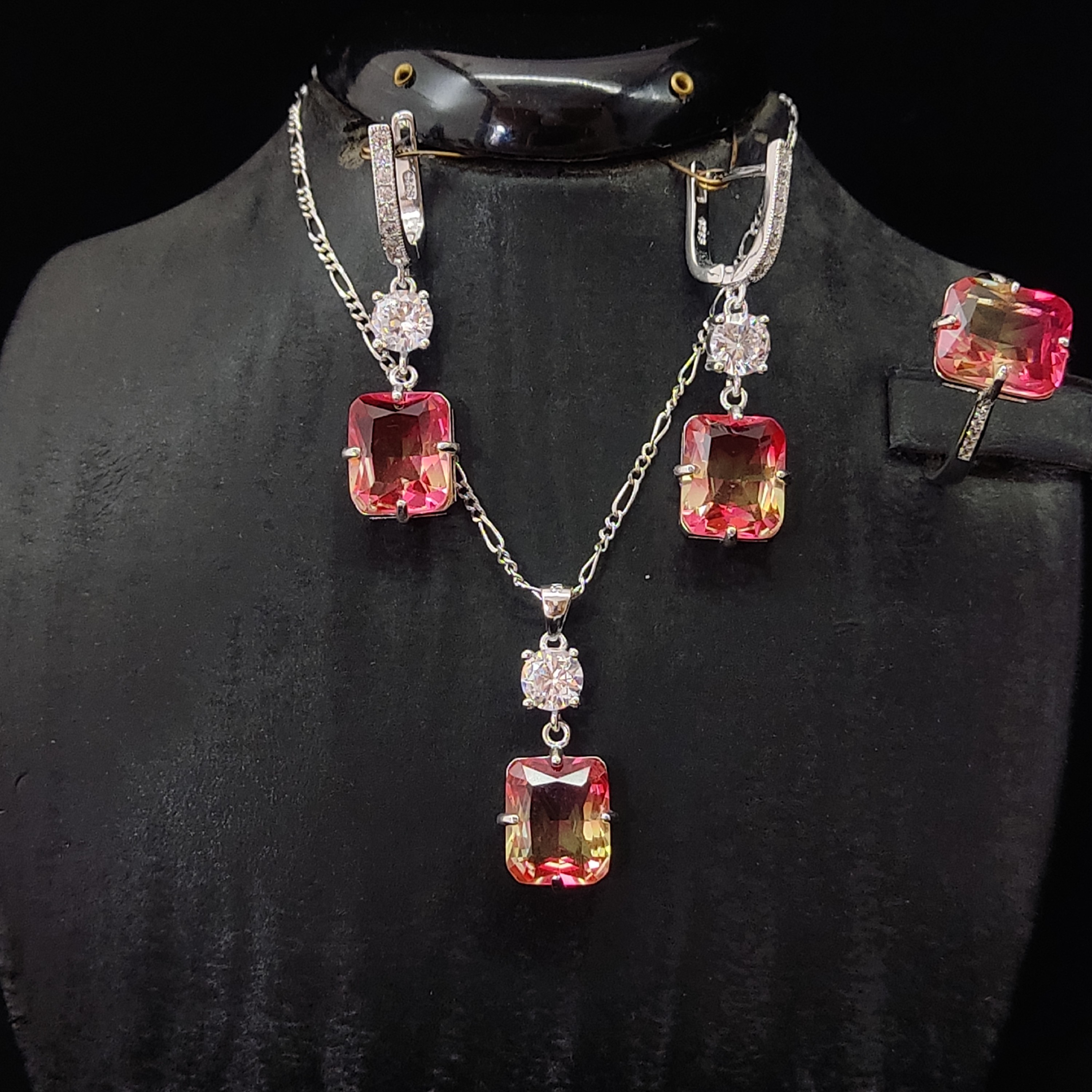 نیم ست نقره خارجی مدل مستطیل دو رنگ