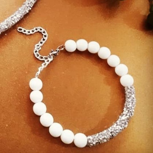 دستبند سوارسکی و اونیکس سفید