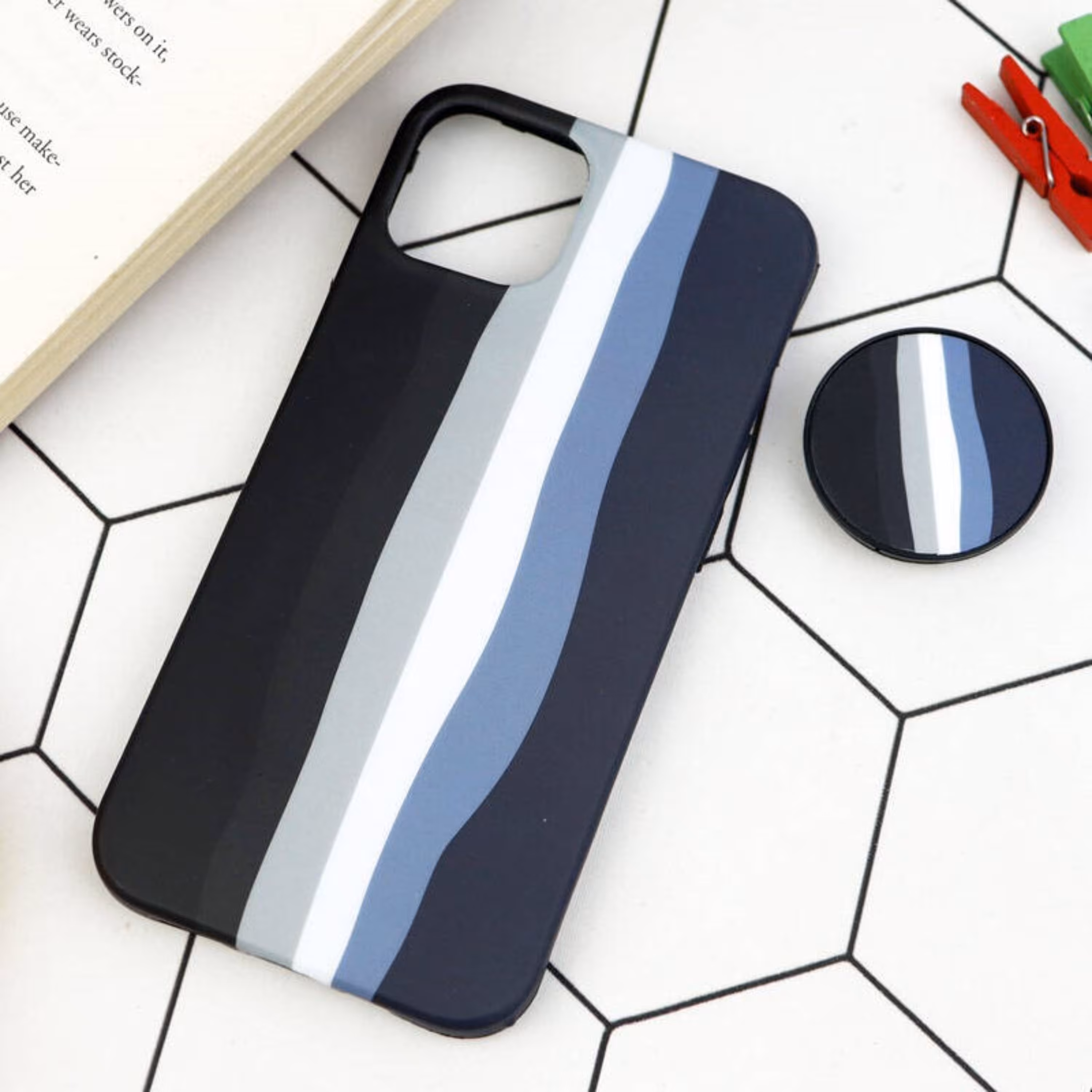 قاب طرحدار مات آیفون iPhone 13 کد 4