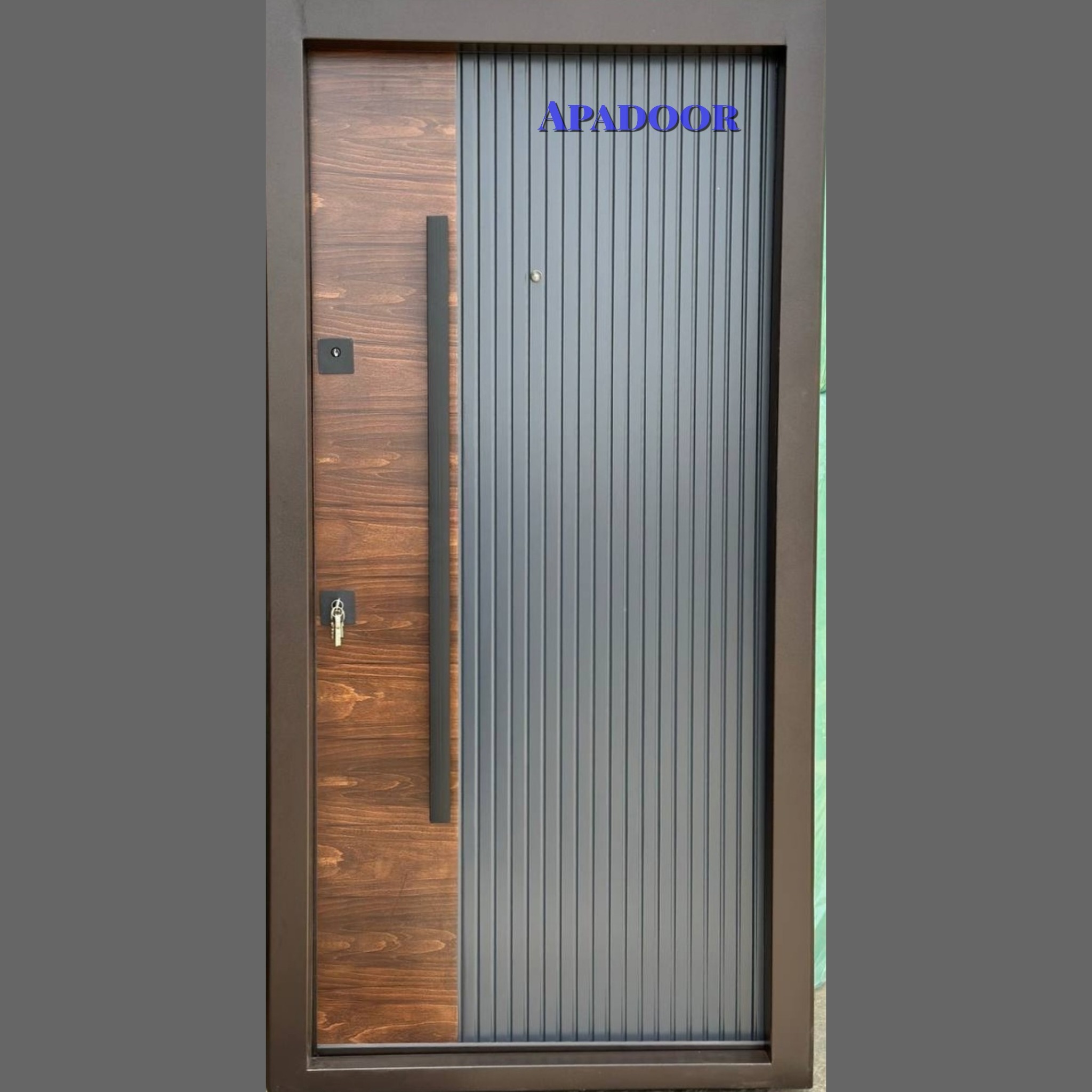 درب ضد سرقت مدل بتا طوسی ، روکش راش و رنگ پلی اورتان طوسی 