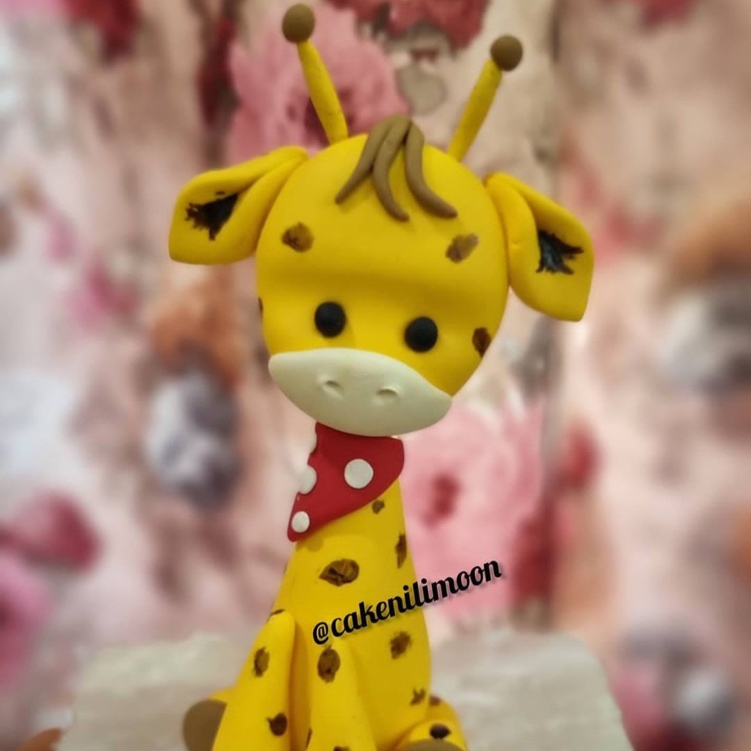 تاپر فوندانتی زرافه