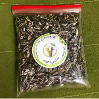 تخمه کانادایی شور(400گرمی)عطاربانو 