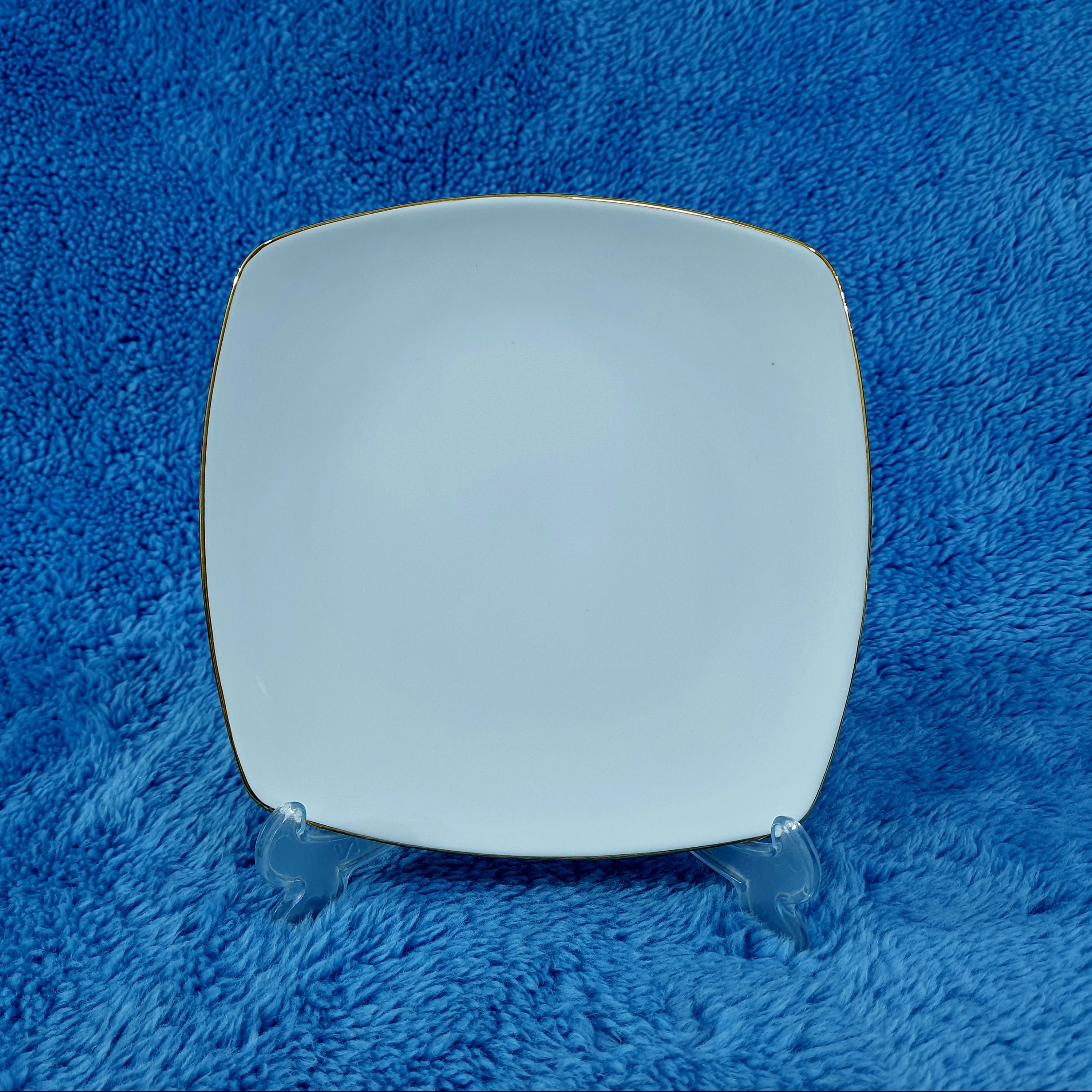 پیش دست تخت چینی لورین مدل سناتور لب طلا 20 سانت بسته 6 عددی