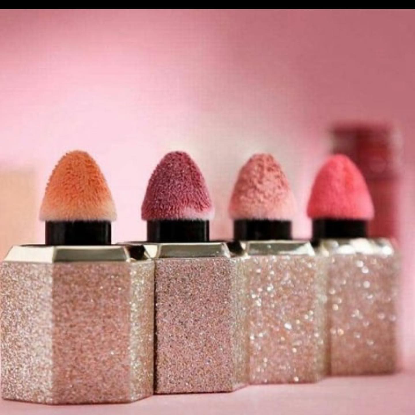 رژ گونه مایه