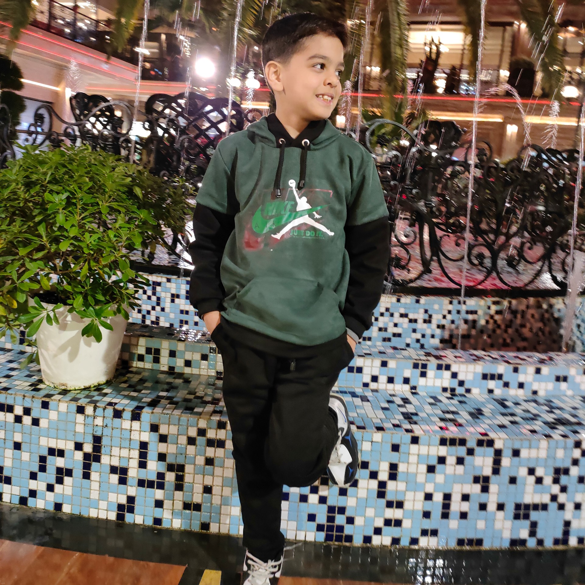 هودی و شلوار دورنگ 