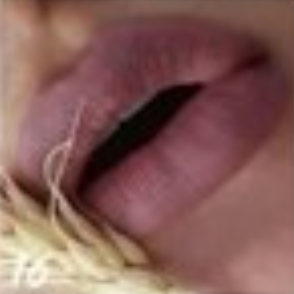 رژ مدادی کد16 در 20 رنگ رنگتو از کاتالوگ انتخاب کن رژلب رژمدادی