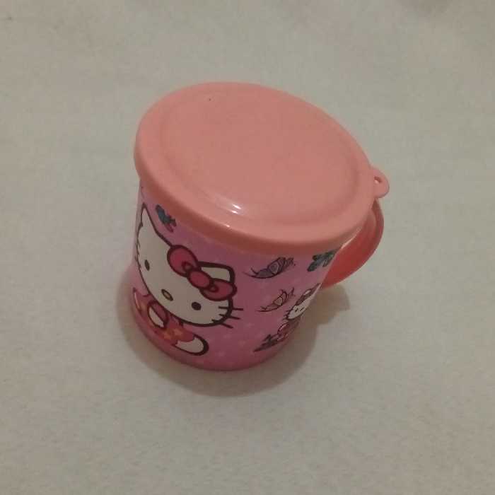 لیوان آب خوری درب دار کودک