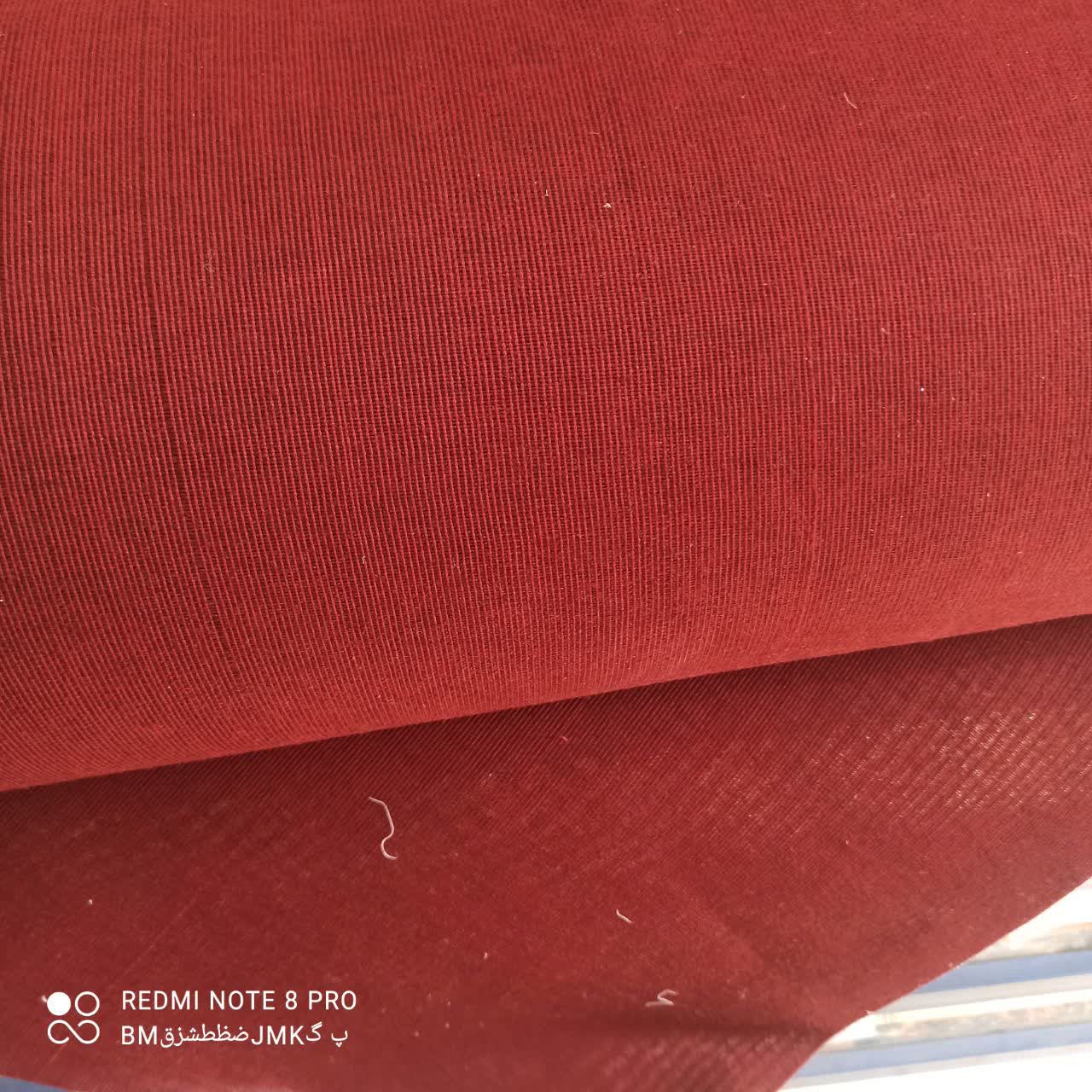 پارچه گراف رنگ زرشکی