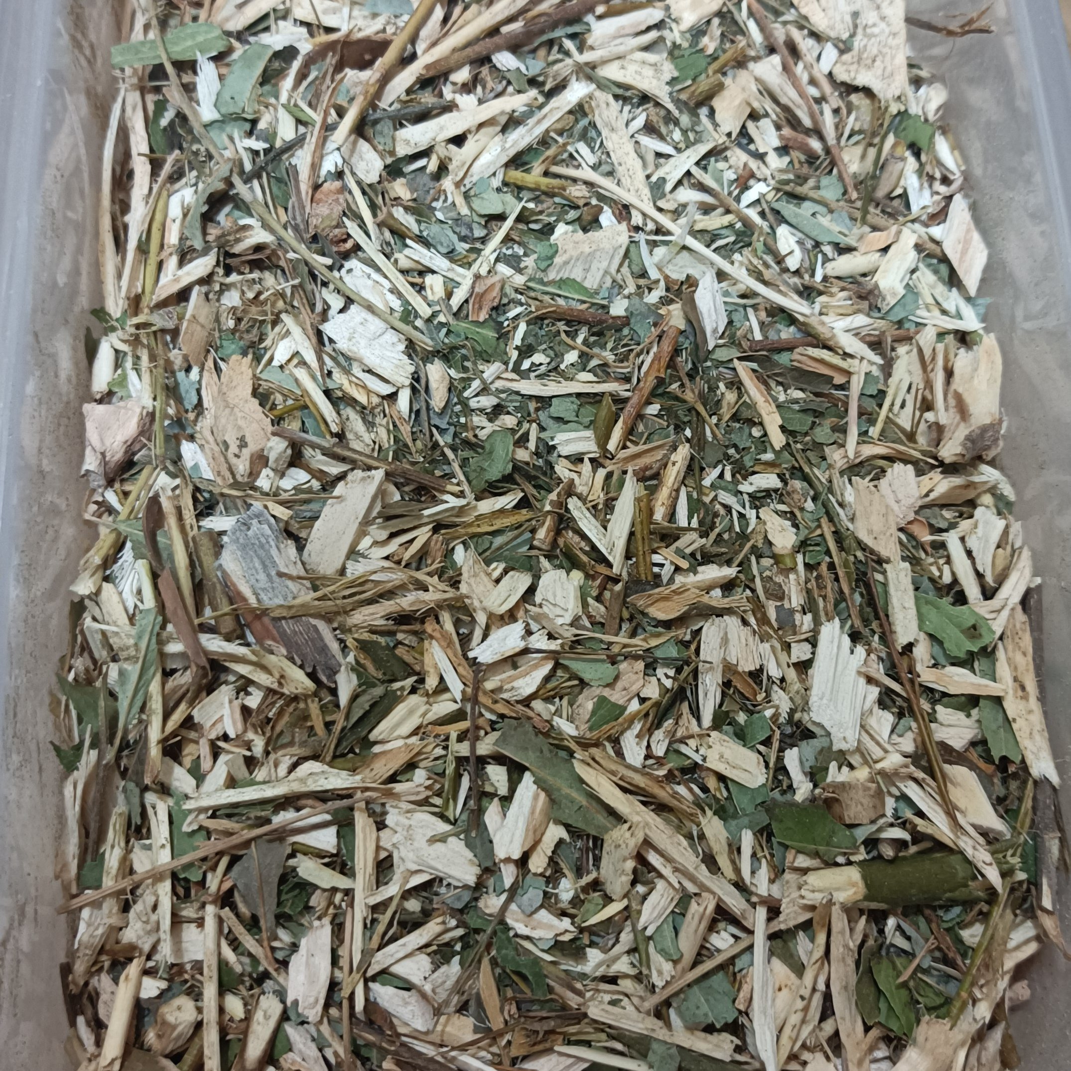 برگ و ساقه بید خشک شده اعلاء 200 گرمی  برگ بید