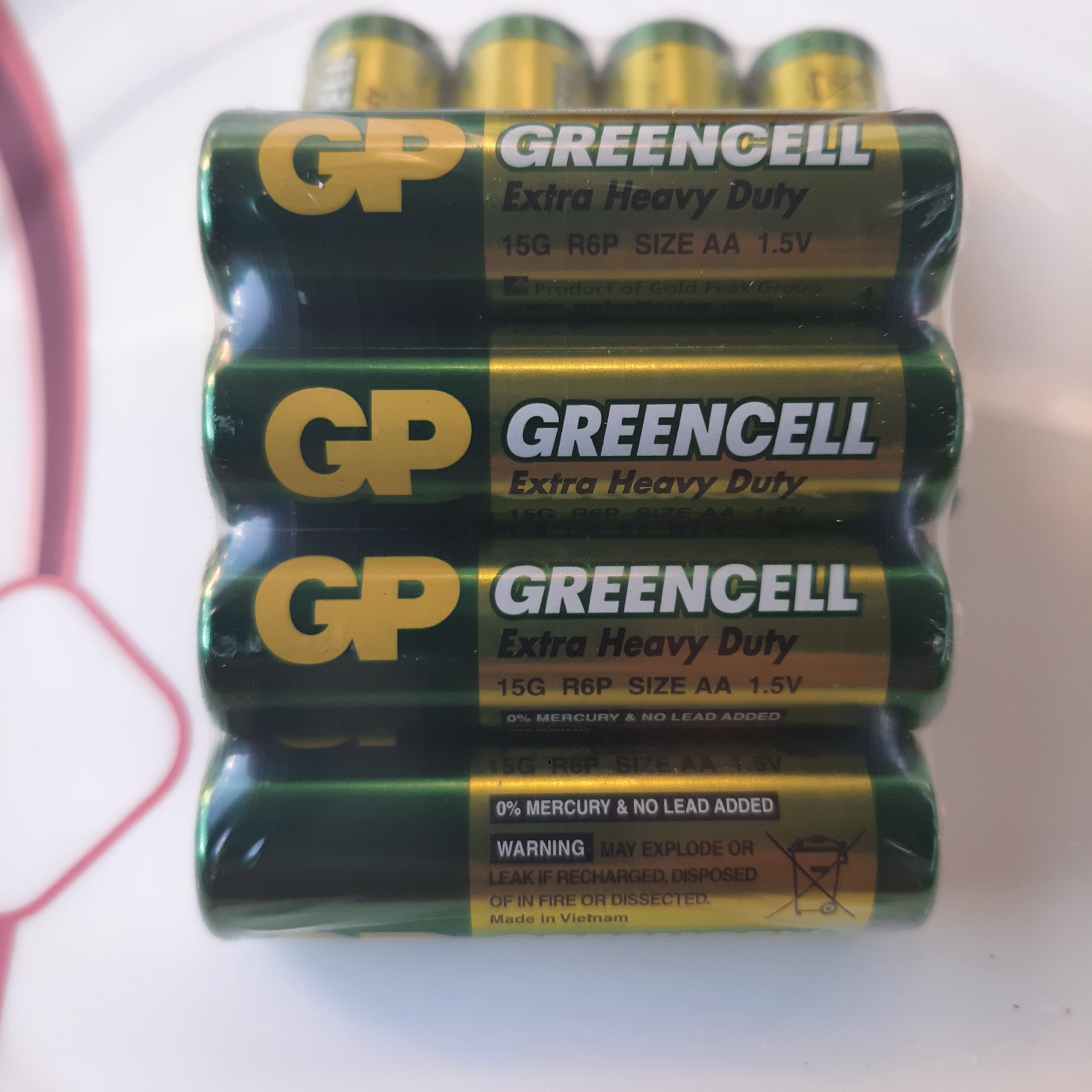 پک باتری قلمی 4 تایی GP green cell هر کارتن 250 بسته 4 تایی