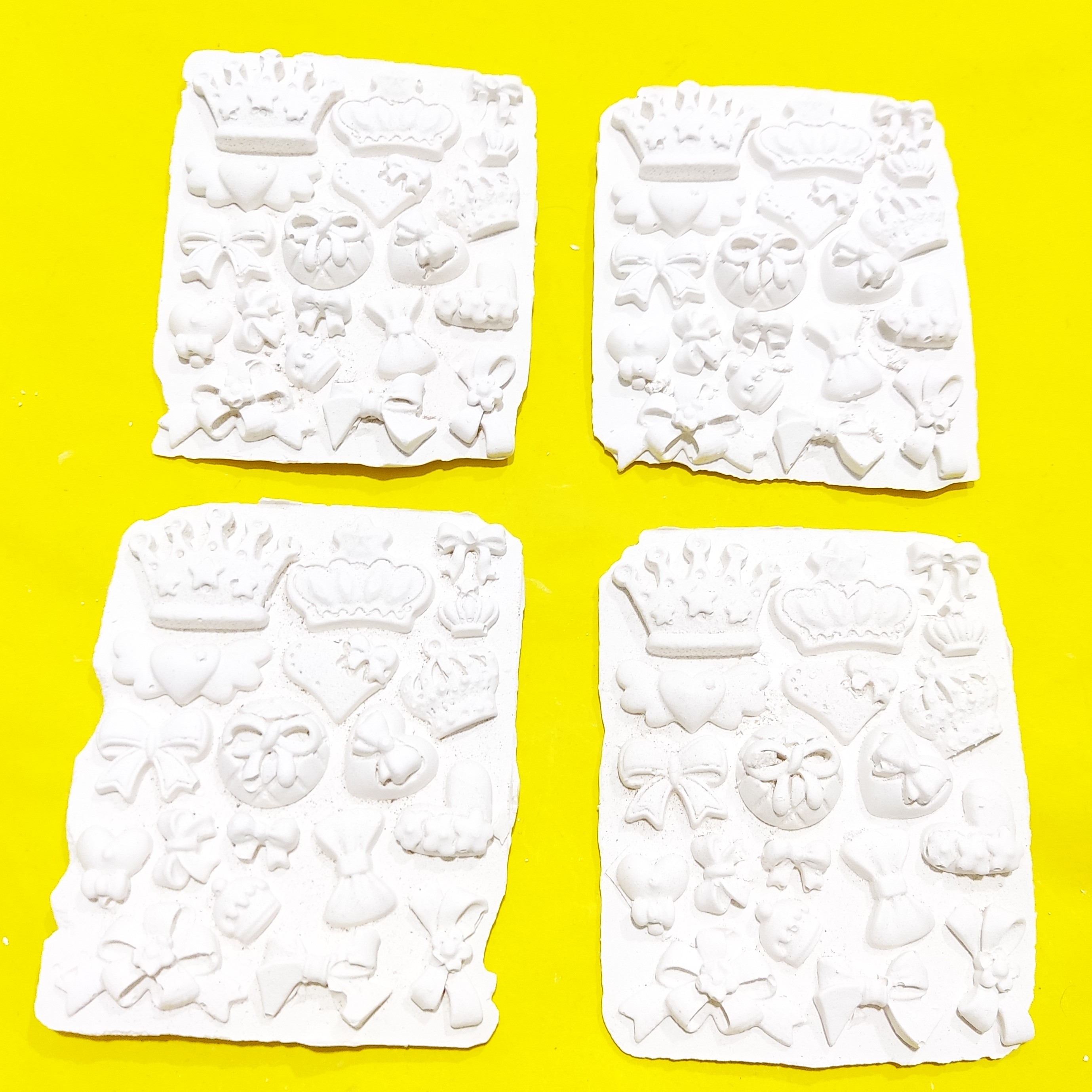 گیفت خام پک کامل تاج وپاپیون. گیفت تاج. گیفت پاپیون. گیفت استند. گیفت عقد. گیفت تولد. گیفت عروسی