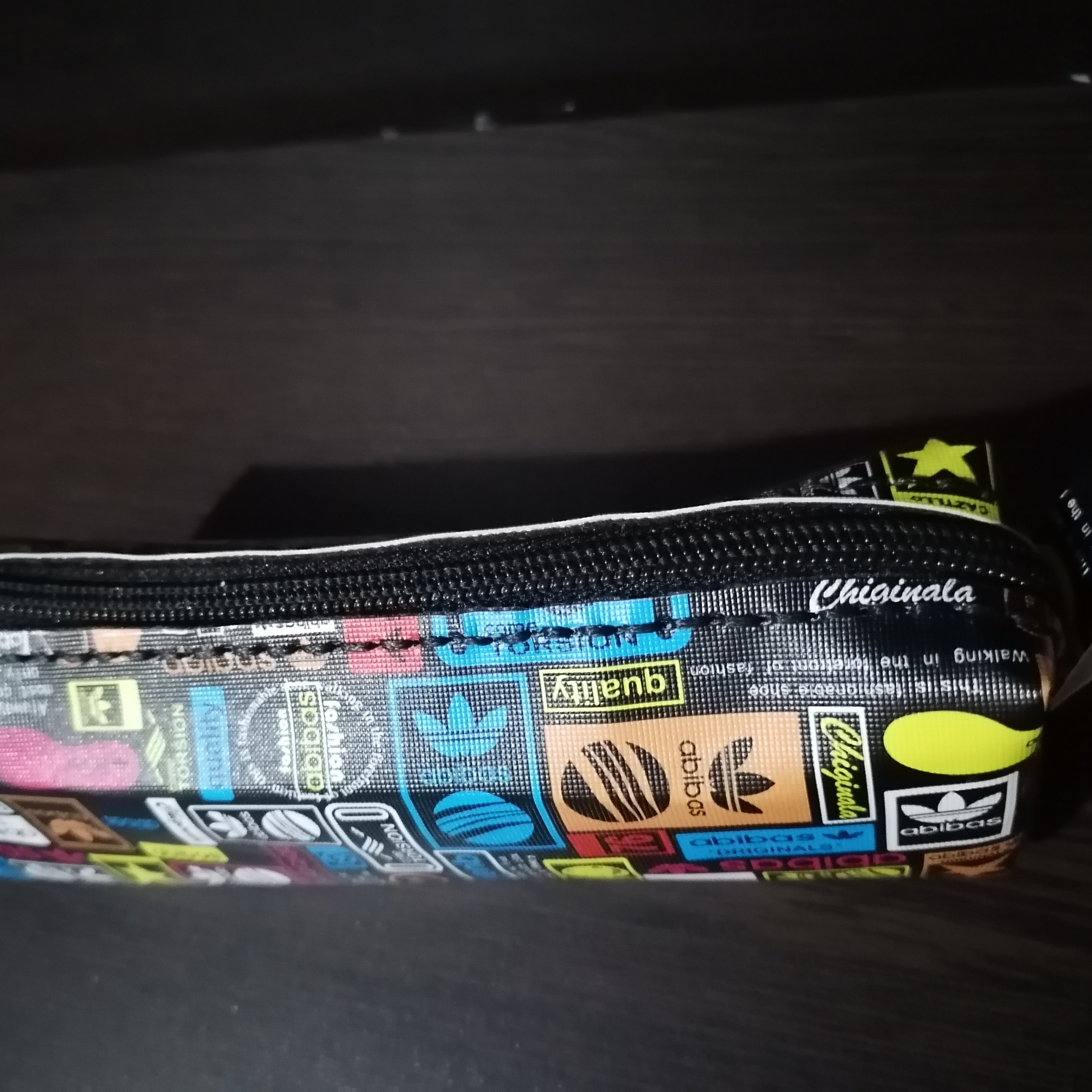 جامدادی هلالی طرح آدیداس نارنجی، آبی