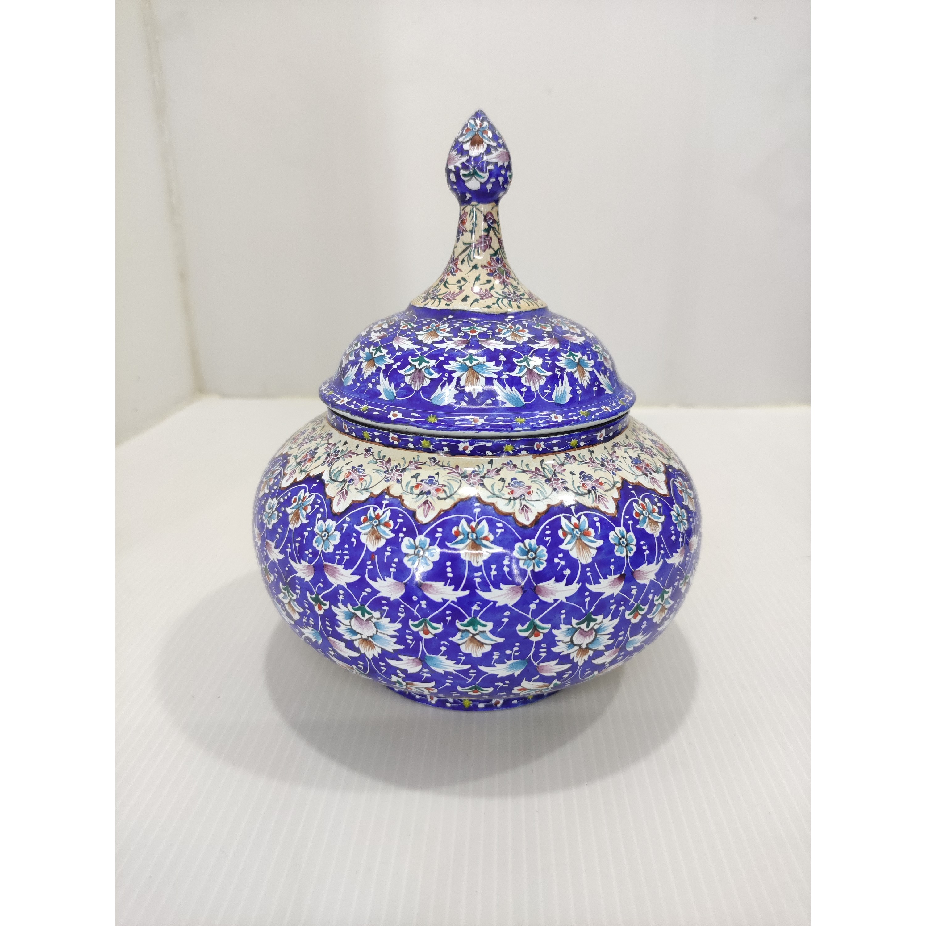 شکلات خوری درب دار میناکاری شده