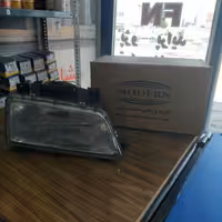 چراغ جلو   مناسب  پژو 405 سمت راست شیشه ای گروه پژوهش صنعت مدرن 