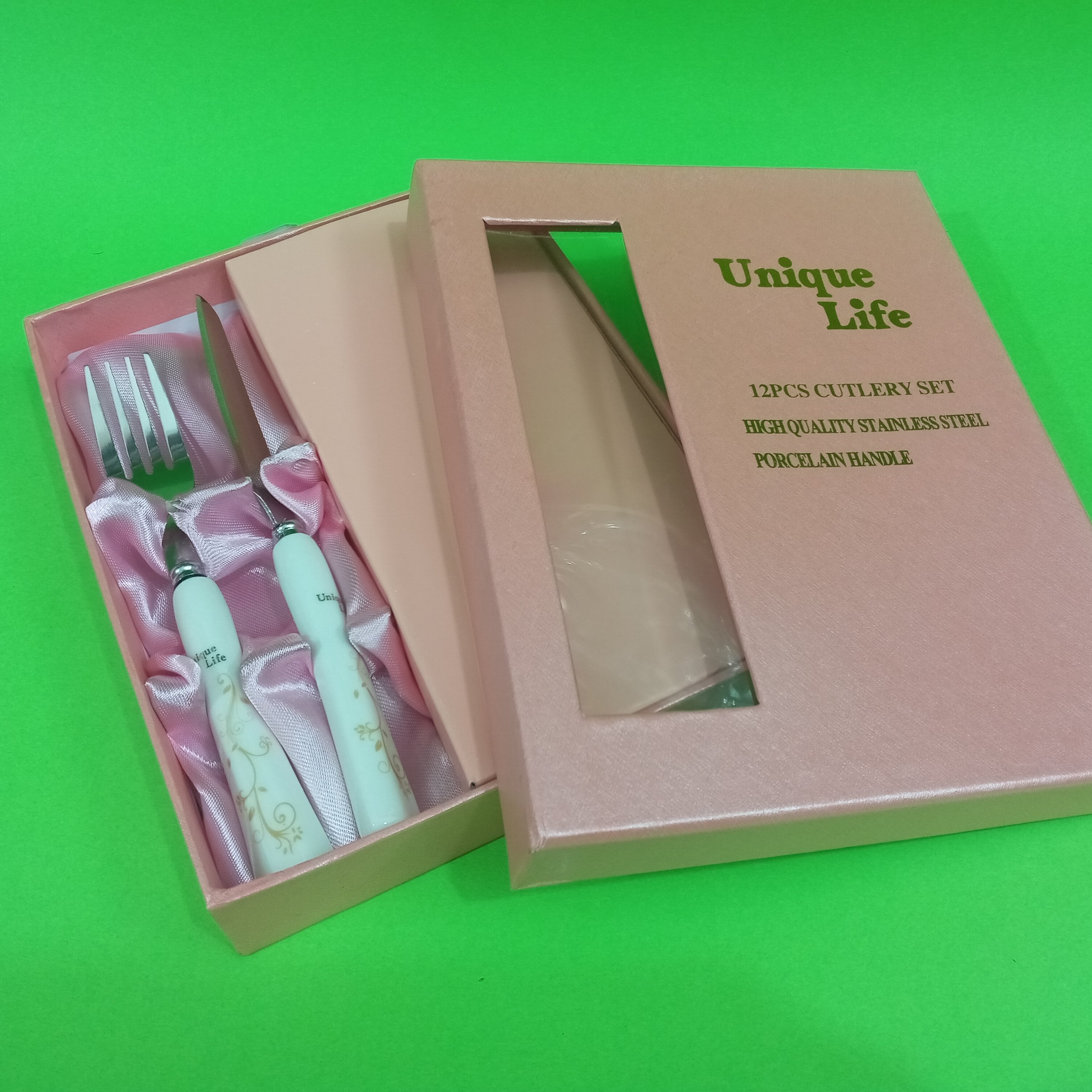 چاقو و چنگال یونیک 6 چاقو 6 چنگال بطول 15 و 16.5