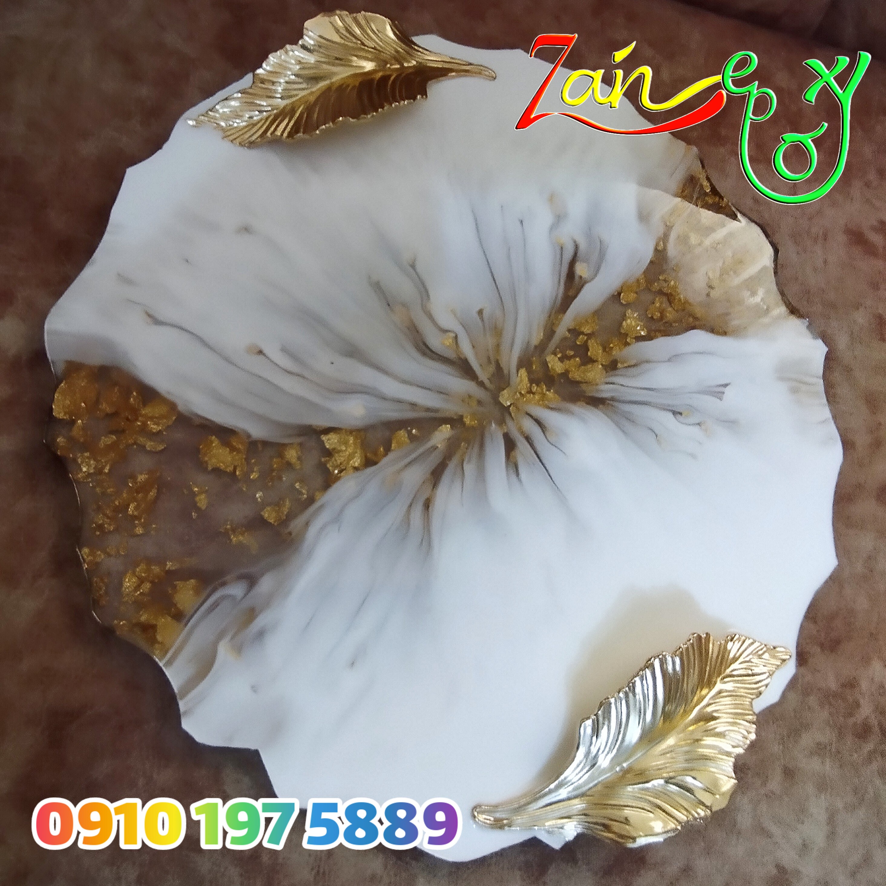 سینی رزینی رنگ طلایی سفید دایره نامنظم . نشکن و مقاومت بالا