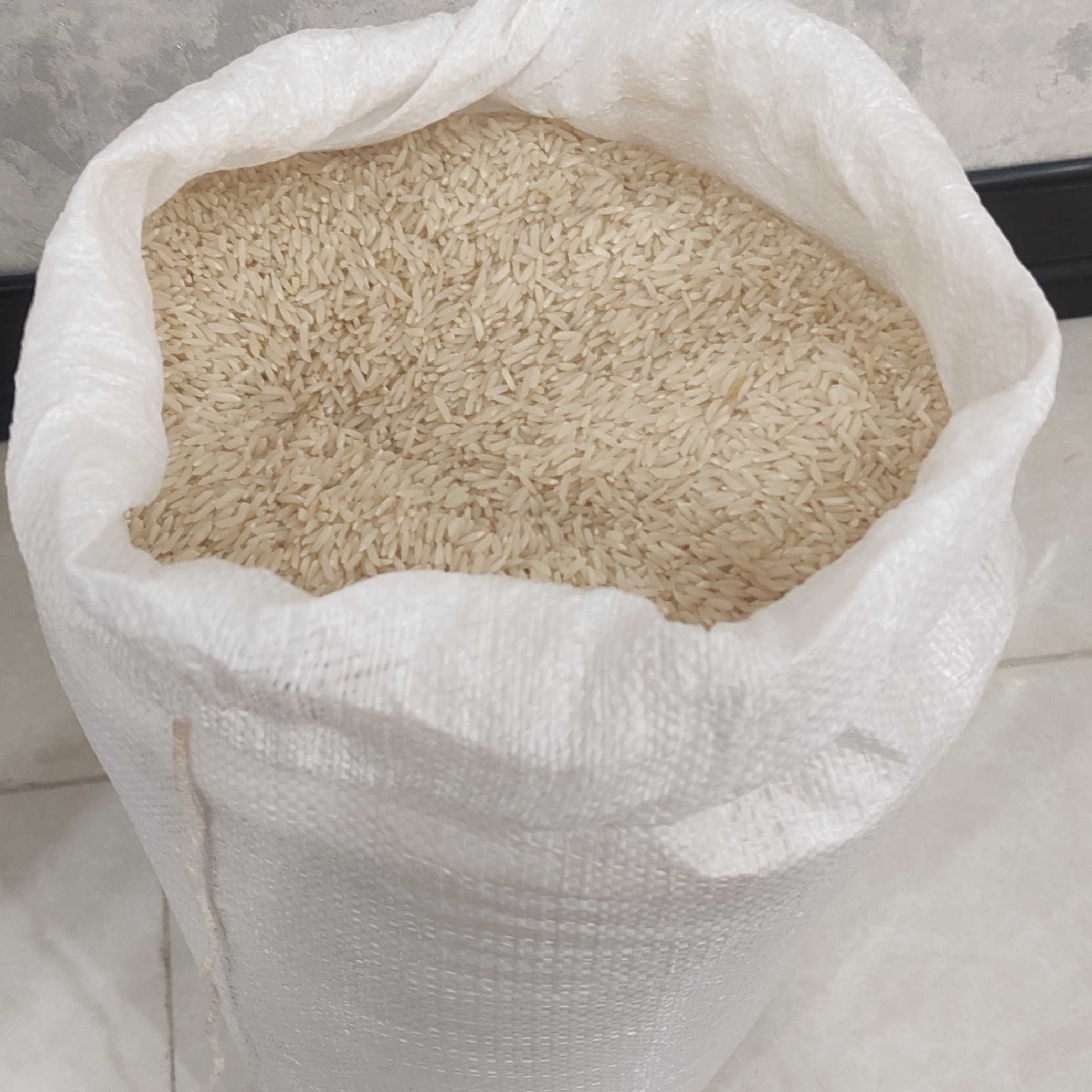 برنج تازه هاشمی گیلان لنگرود خوش پخت و خوش عطر ((20 کیلوگرم))
