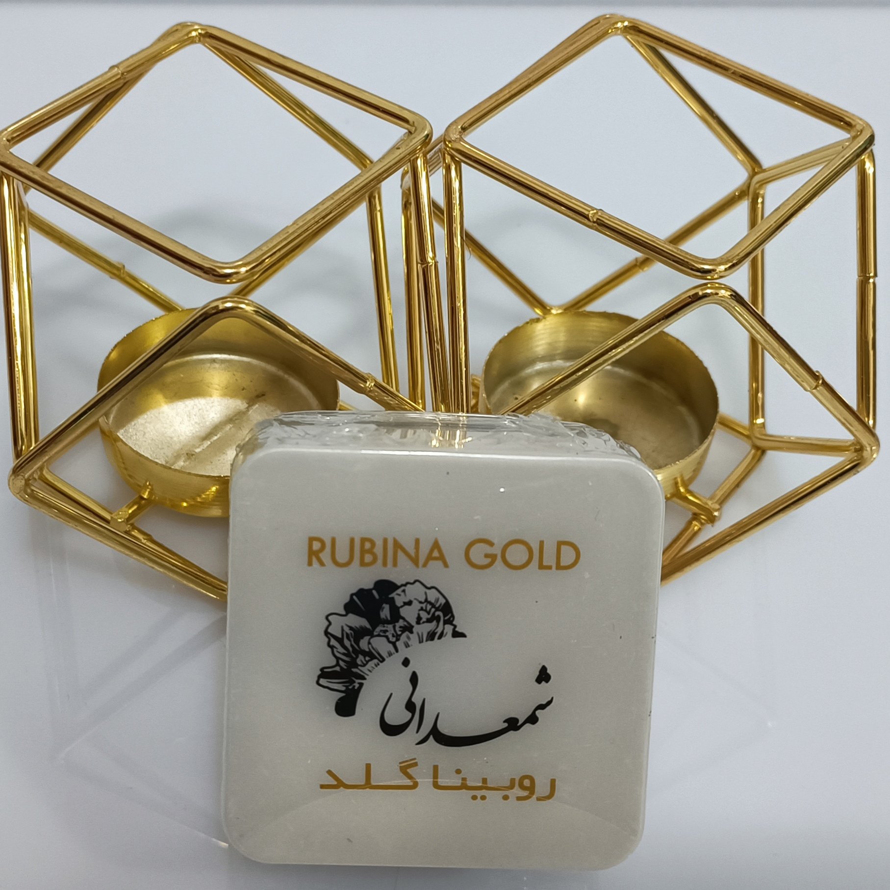 کرم روبینا گلد