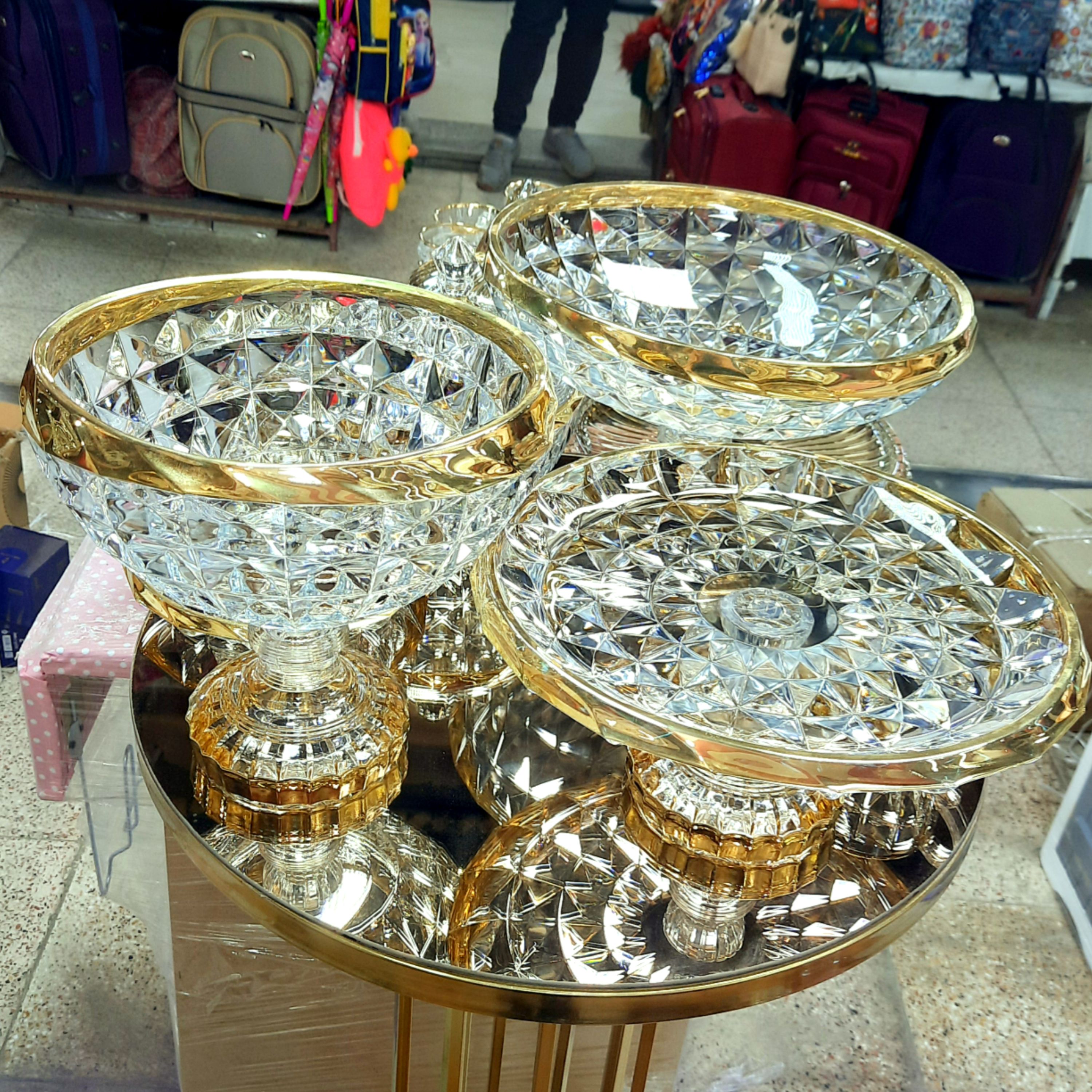سرویس پذیرایی اکوامارین لب طلا  6 نفره (ارسال با باربری پس کرایه)