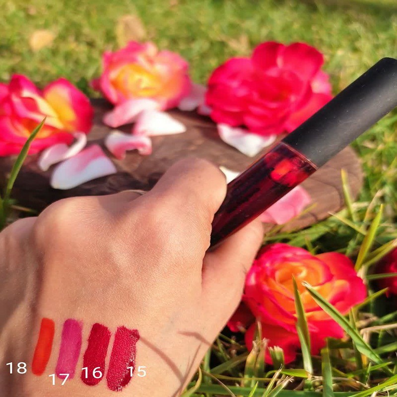 تینت لب در چهار رنگ ارسال رایگان 