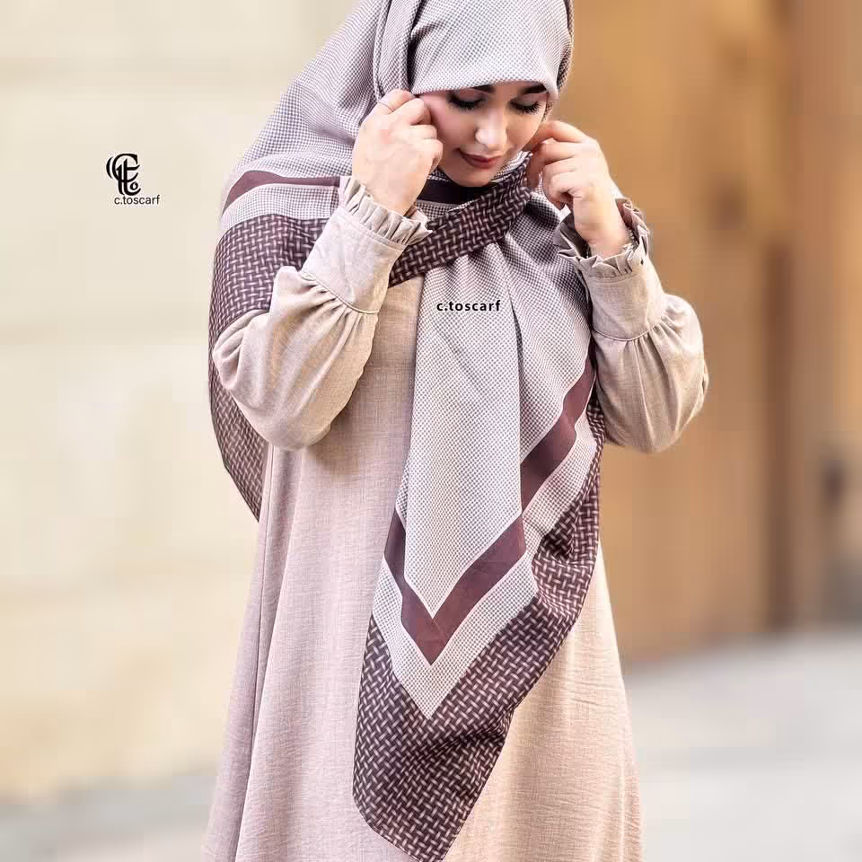 روسری  نخ کاستوم طرح کاملیا قواره بزرگ 