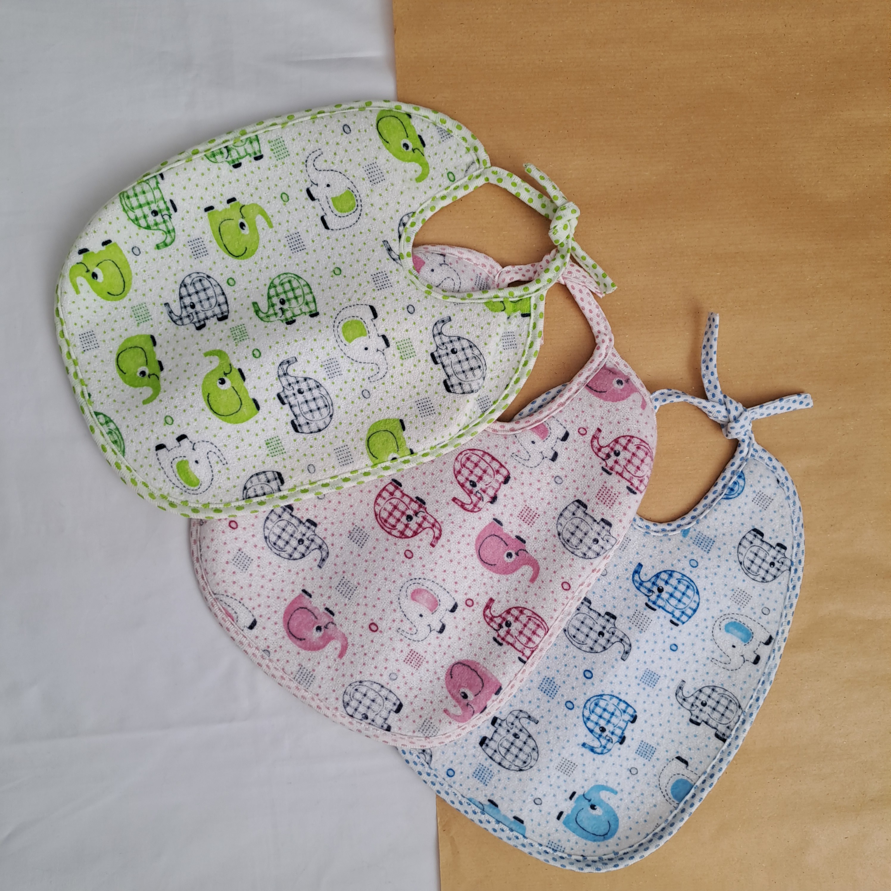 پیشبند نوزادی اسپرت  محصول ترک 